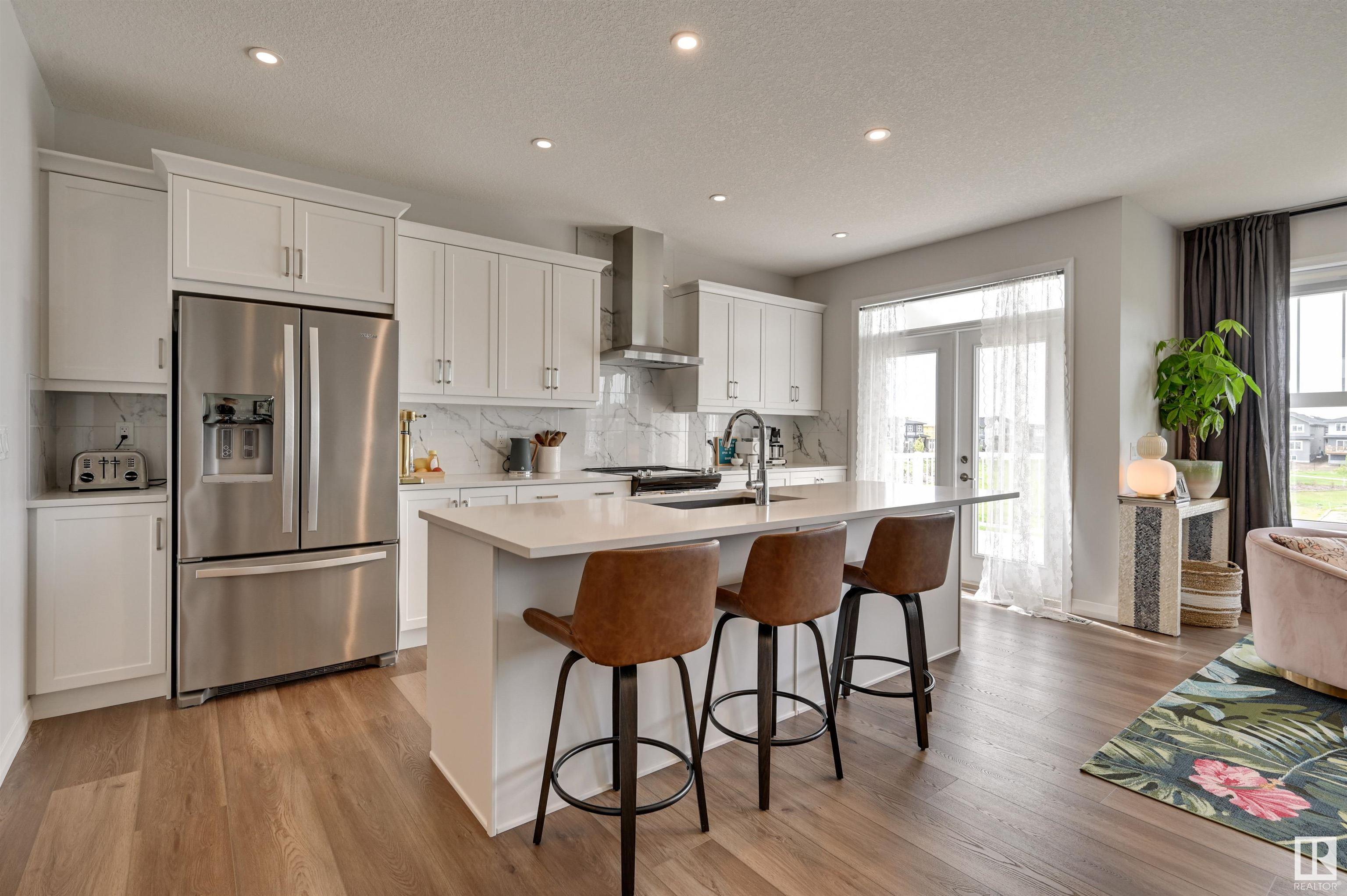      2520 206 ST NW , Edmonton,  ,T6M 1P1 ;  Listing Number: MLS E4419787