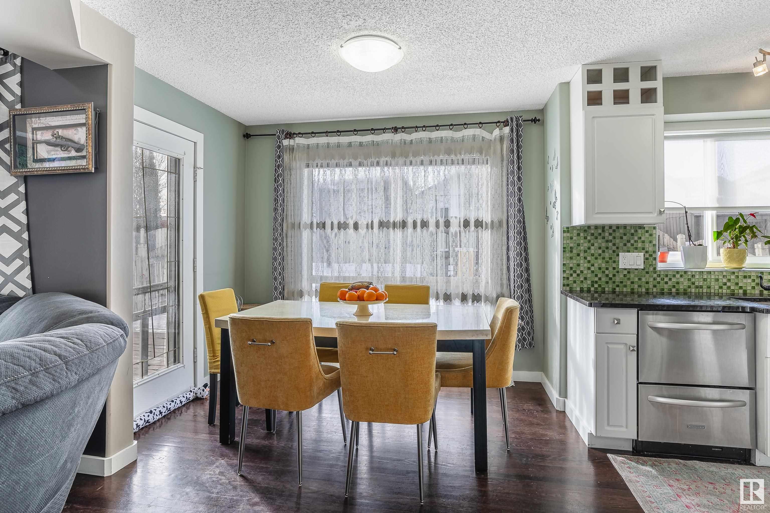      152 BAINBRIDGE CR NW , Edmonton,  ,T5T 6B5 ;  Listing Number: MLS E4419790