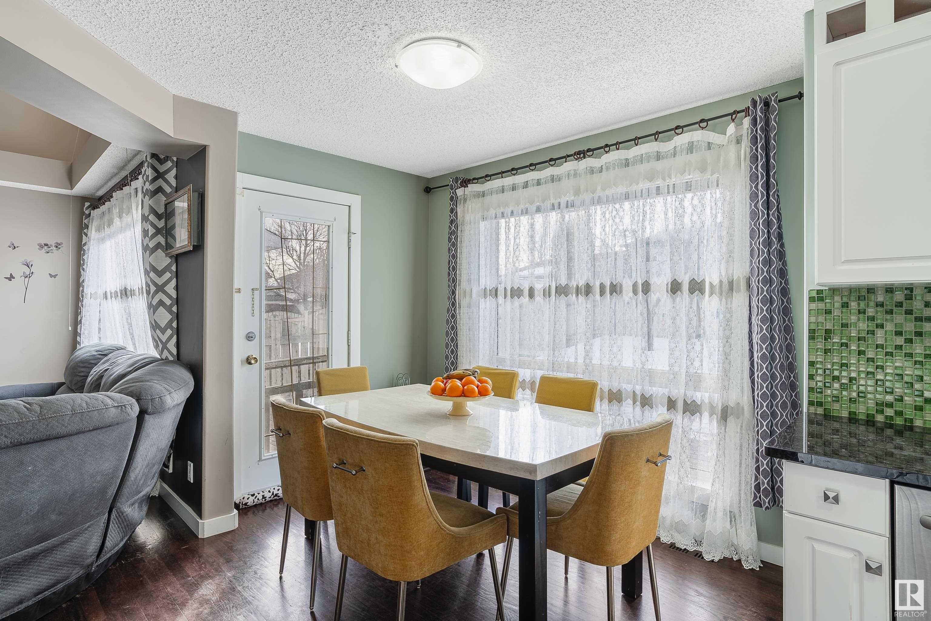      152 BAINBRIDGE CR NW , Edmonton,  ,T5T 6B5 ;  Listing Number: MLS E4419790