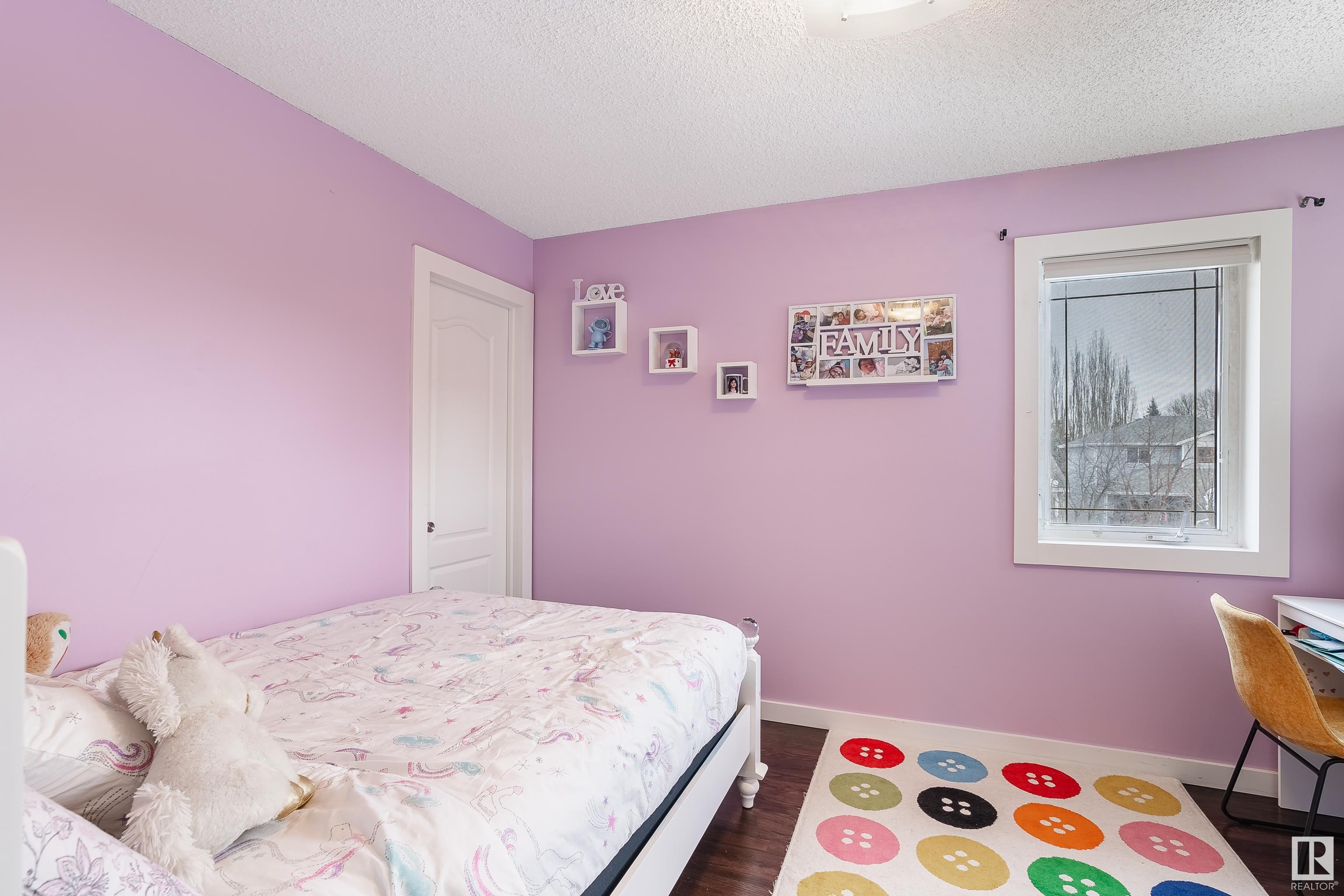      152 BAINBRIDGE CR NW , Edmonton,  ,T5T 6B5 ;  Listing Number: MLS E4419790