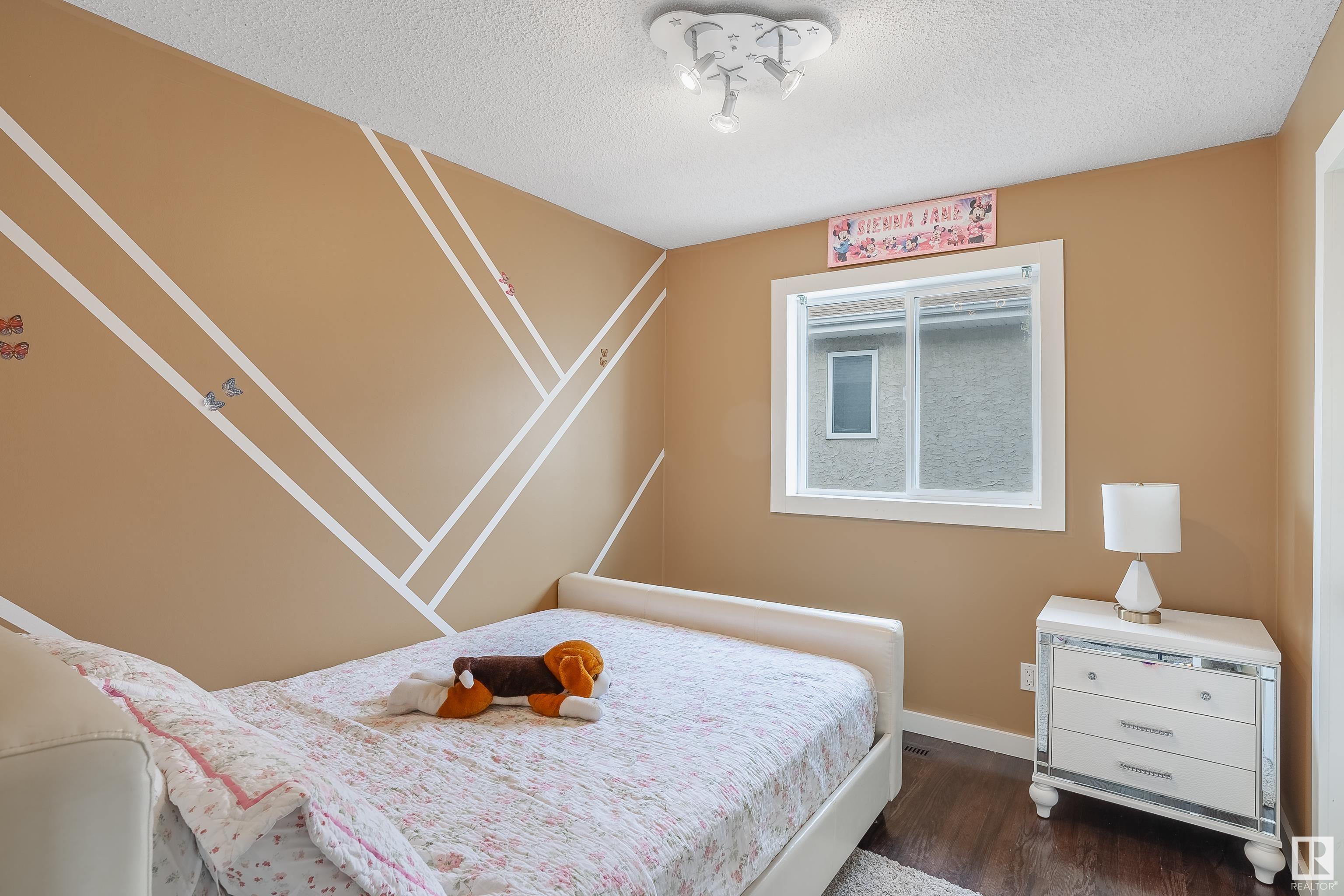      152 BAINBRIDGE CR NW , Edmonton,  ,T5T 6B5 ;  Listing Number: MLS E4419790