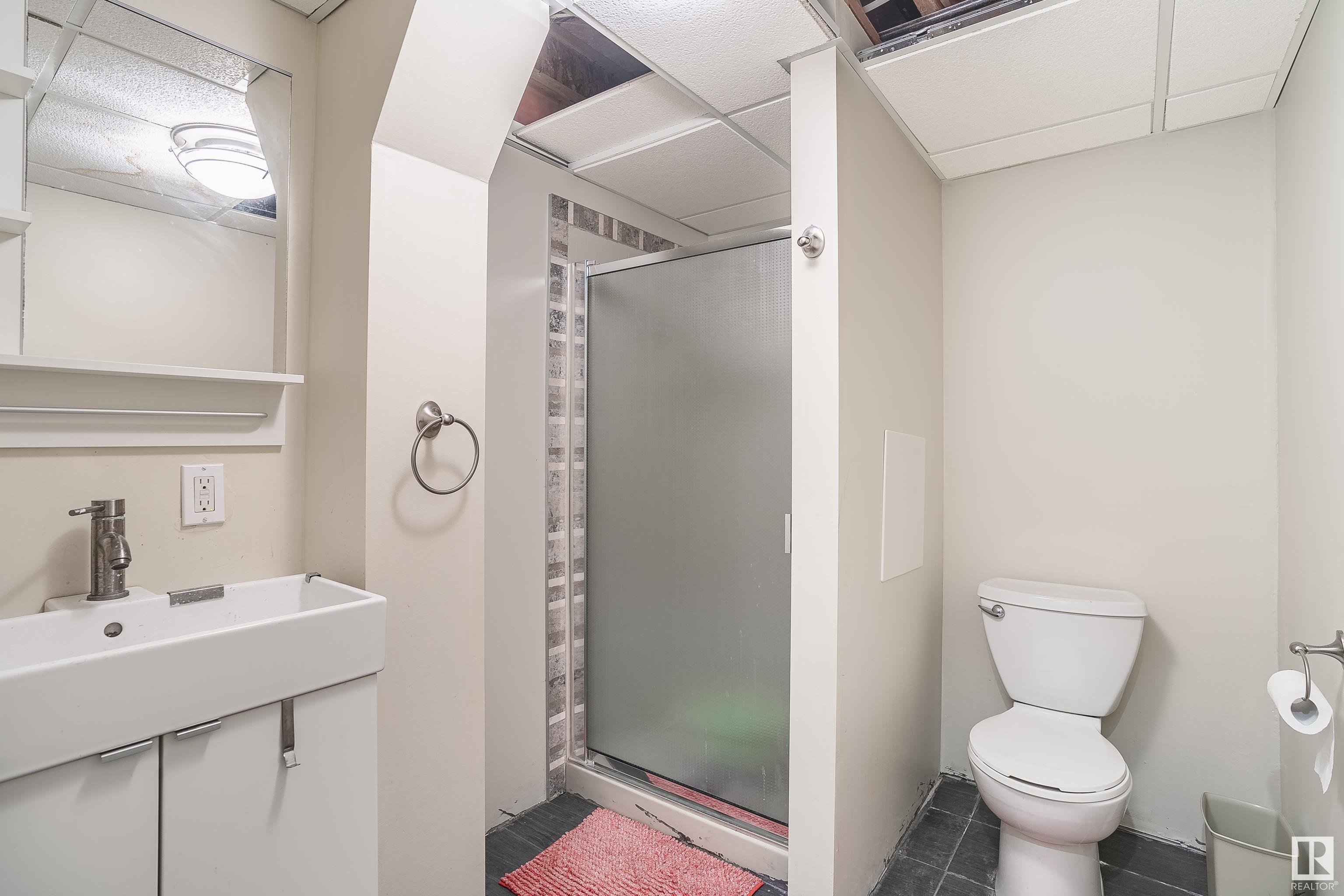      152 BAINBRIDGE CR NW , Edmonton,  ,T5T 6B5 ;  Listing Number: MLS E4419790