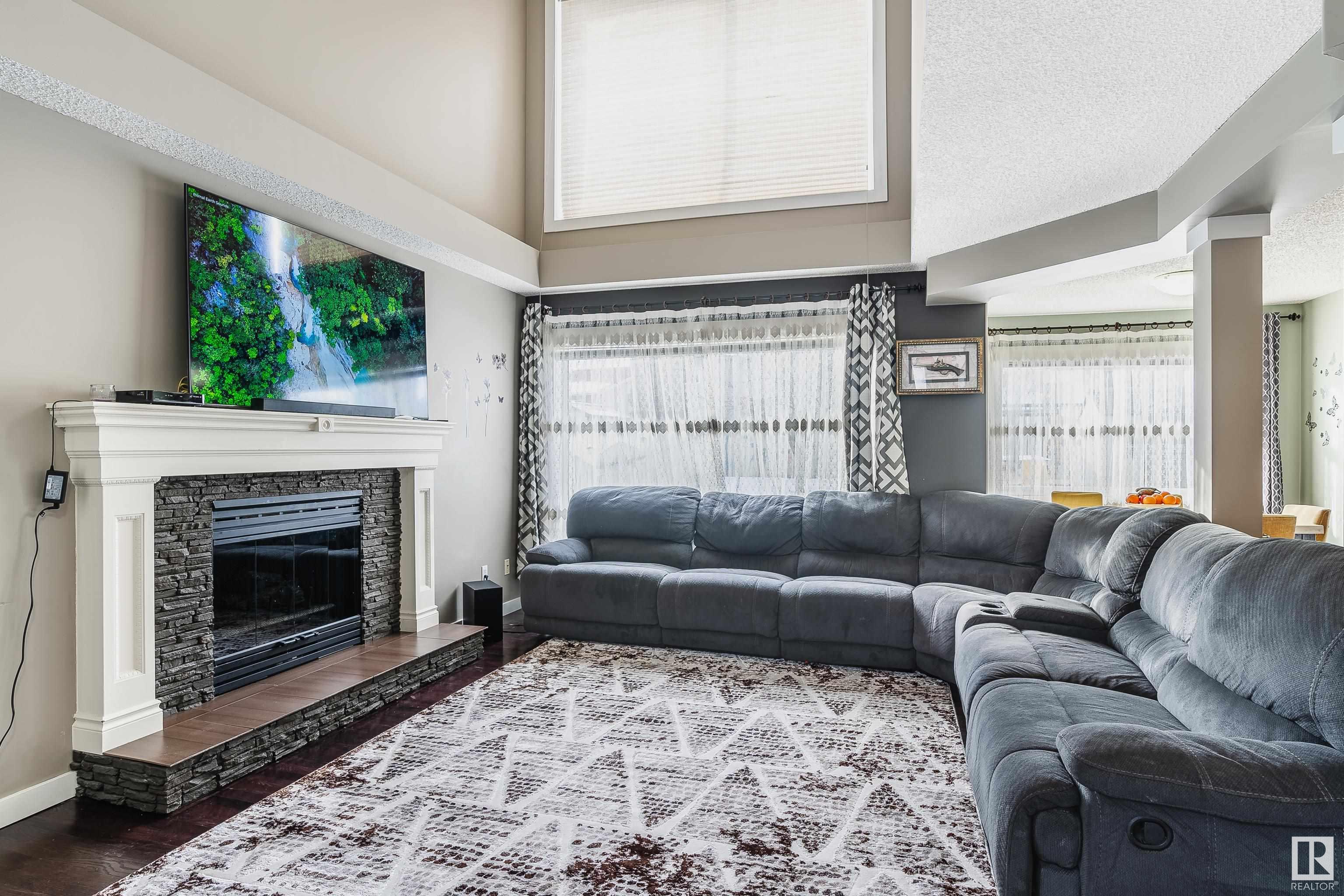      152 BAINBRIDGE CR NW , Edmonton,  ,T5T 6B5 ;  Listing Number: MLS E4419790