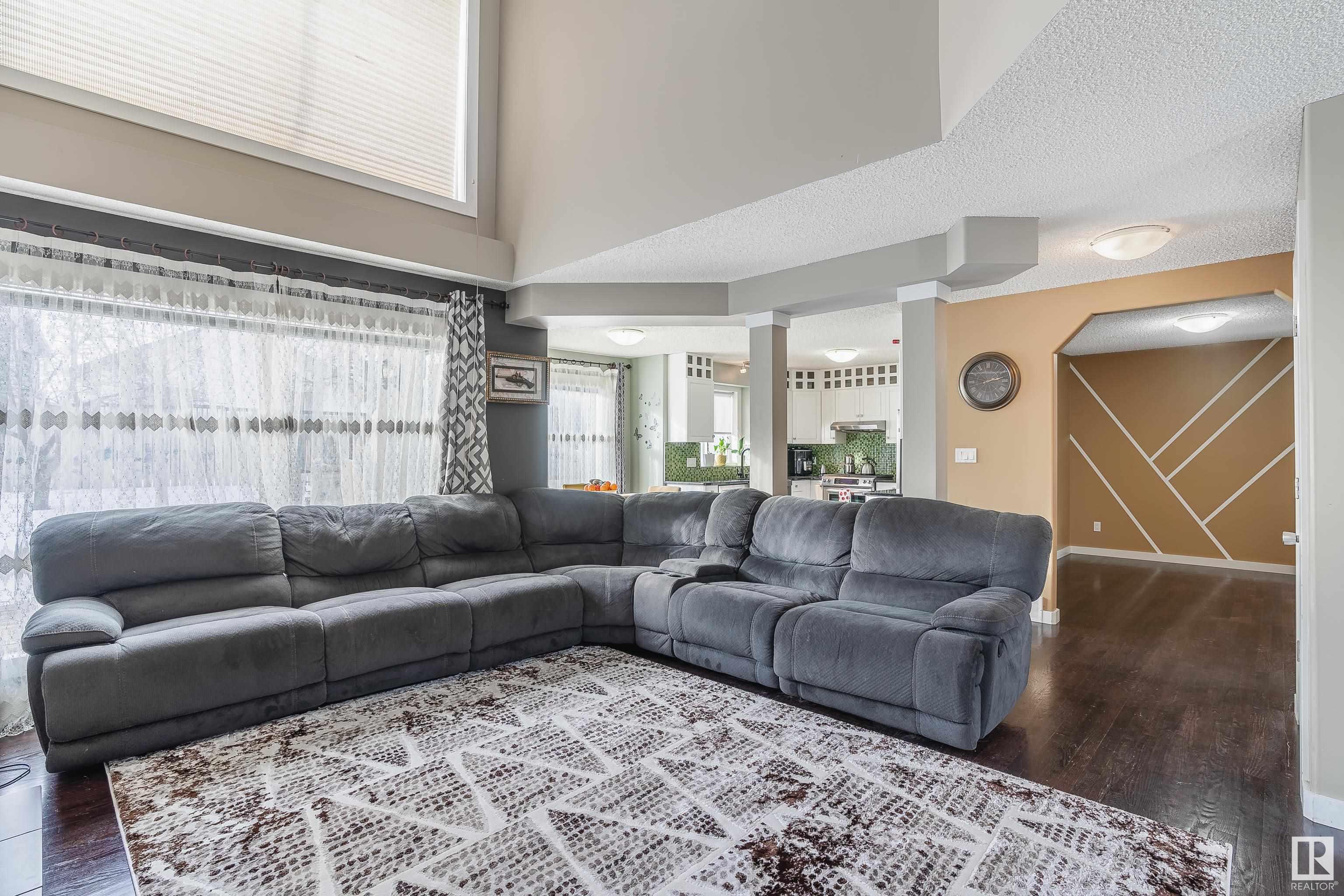      152 BAINBRIDGE CR NW , Edmonton,  ,T5T 6B5 ;  Listing Number: MLS E4419790