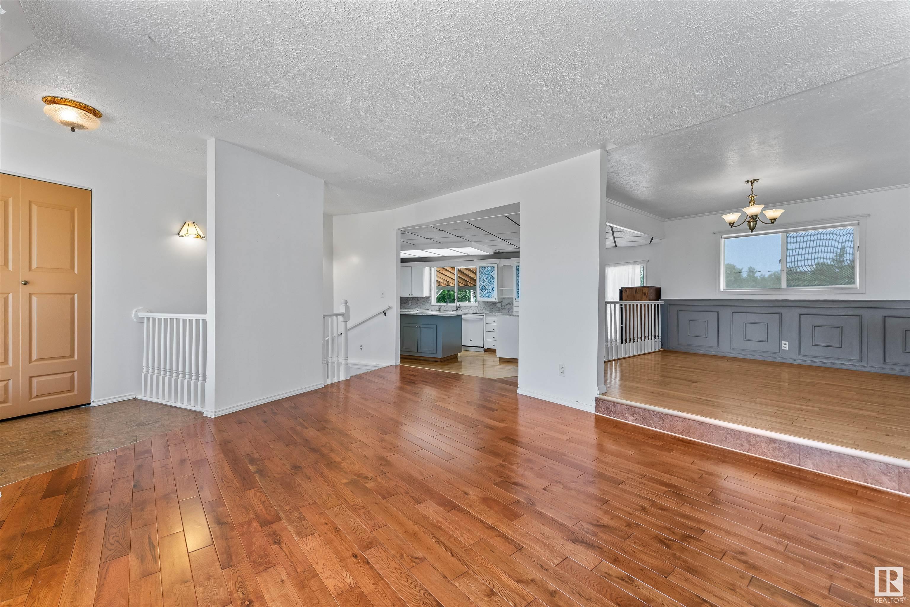     5230 TWP 510 , Rural Parkland County,  ,T0E 2H0 ;  Listing Number: MLS E4419793