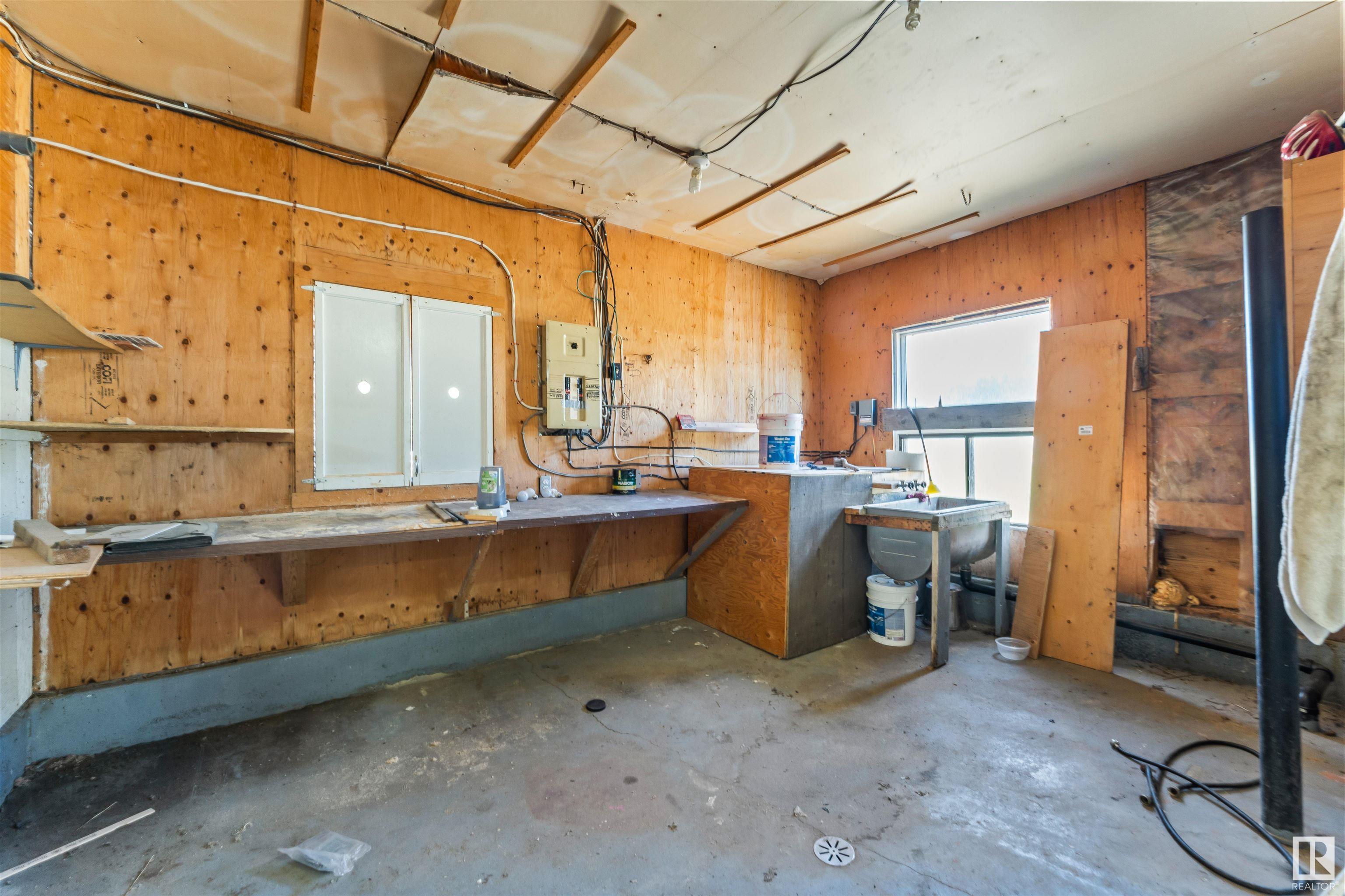      5230 TWP 510 , Rural Parkland County,  ,T0E 2H0 ;  Listing Number: MLS E4419793