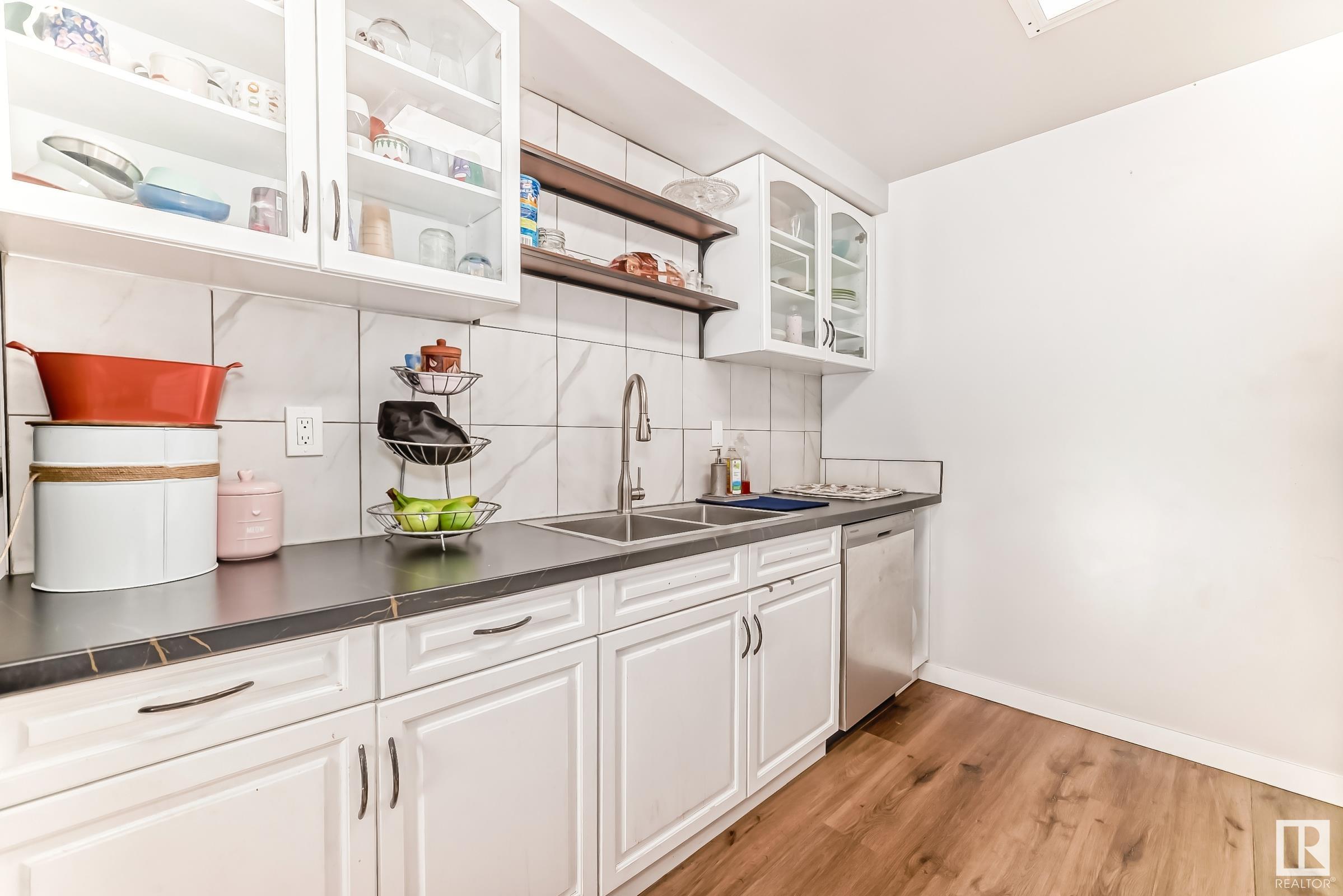      175 LONDONDERRY SQUARE SQ NW , Edmonton,  ,T6L 5L9 ;  Listing Number: MLS E4419794