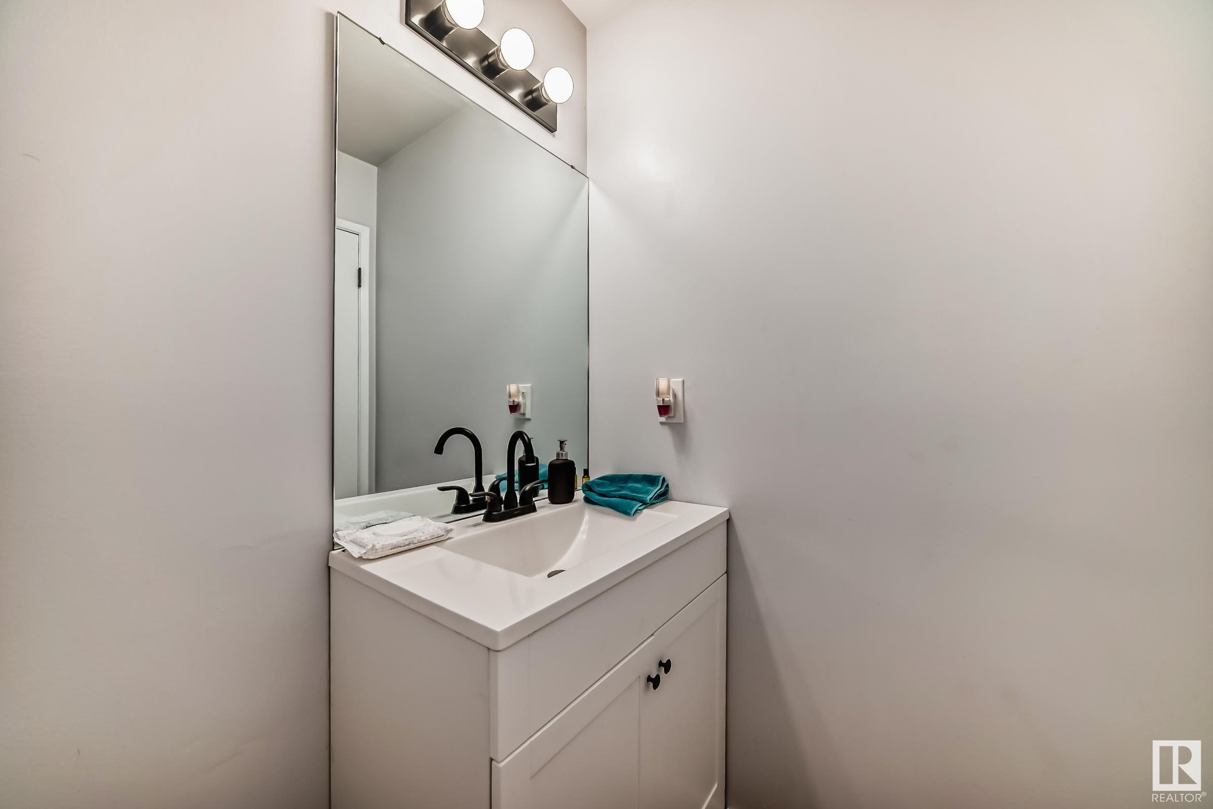      175 LONDONDERRY SQUARE SQ NW , Edmonton,  ,T6L 5L9 ;  Listing Number: MLS E4419794