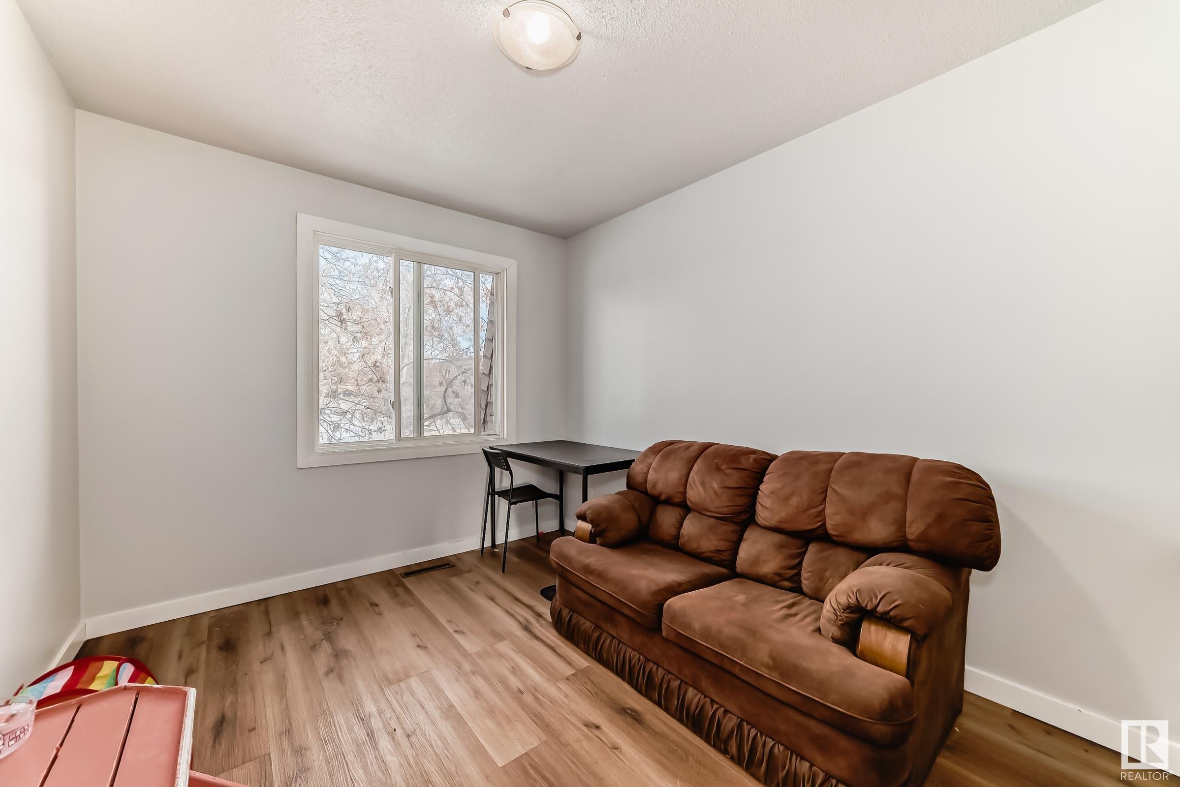      175 LONDONDERRY SQUARE SQ NW , Edmonton,  ,T6L 5L9 ;  Listing Number: MLS E4419794