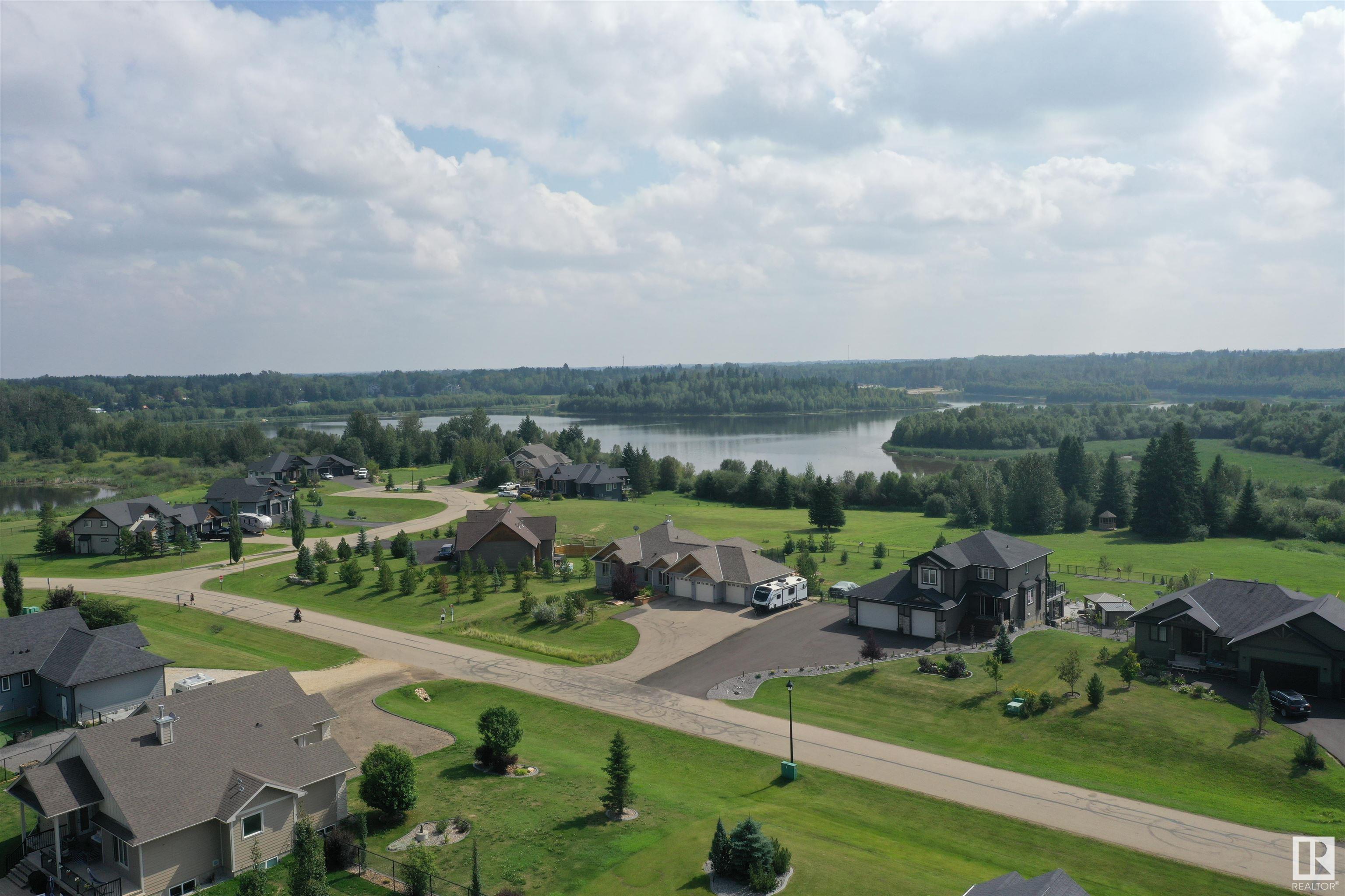      2045 SPRUCE CR , Rural Parkland County,  ,T7Z 0G8 ;  Listing Number: MLS E4419796