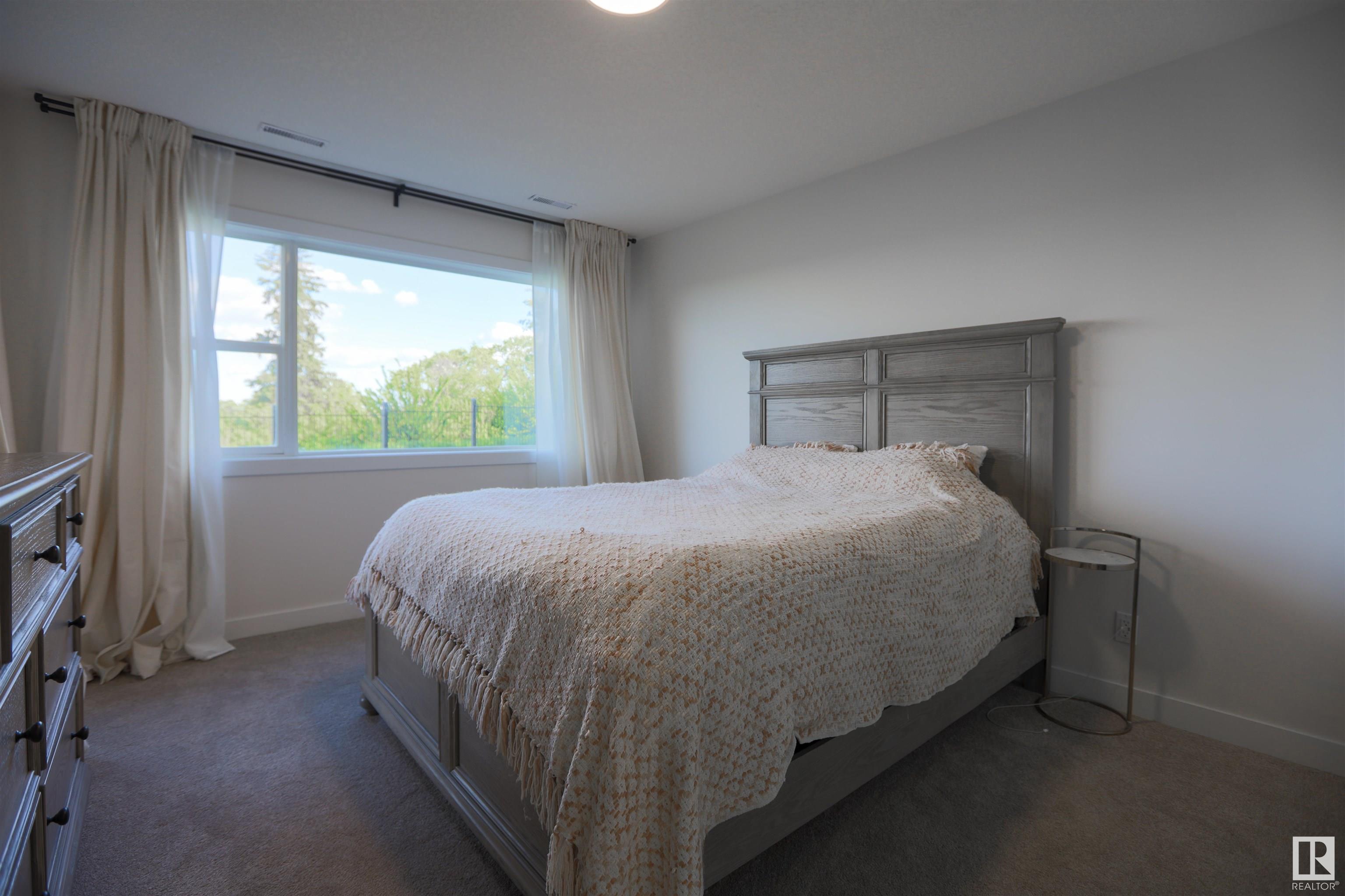      #108 10105 95 ST NW , Edmonton,  ,T5H 4M4 ;  Listing Number: MLS E4419798