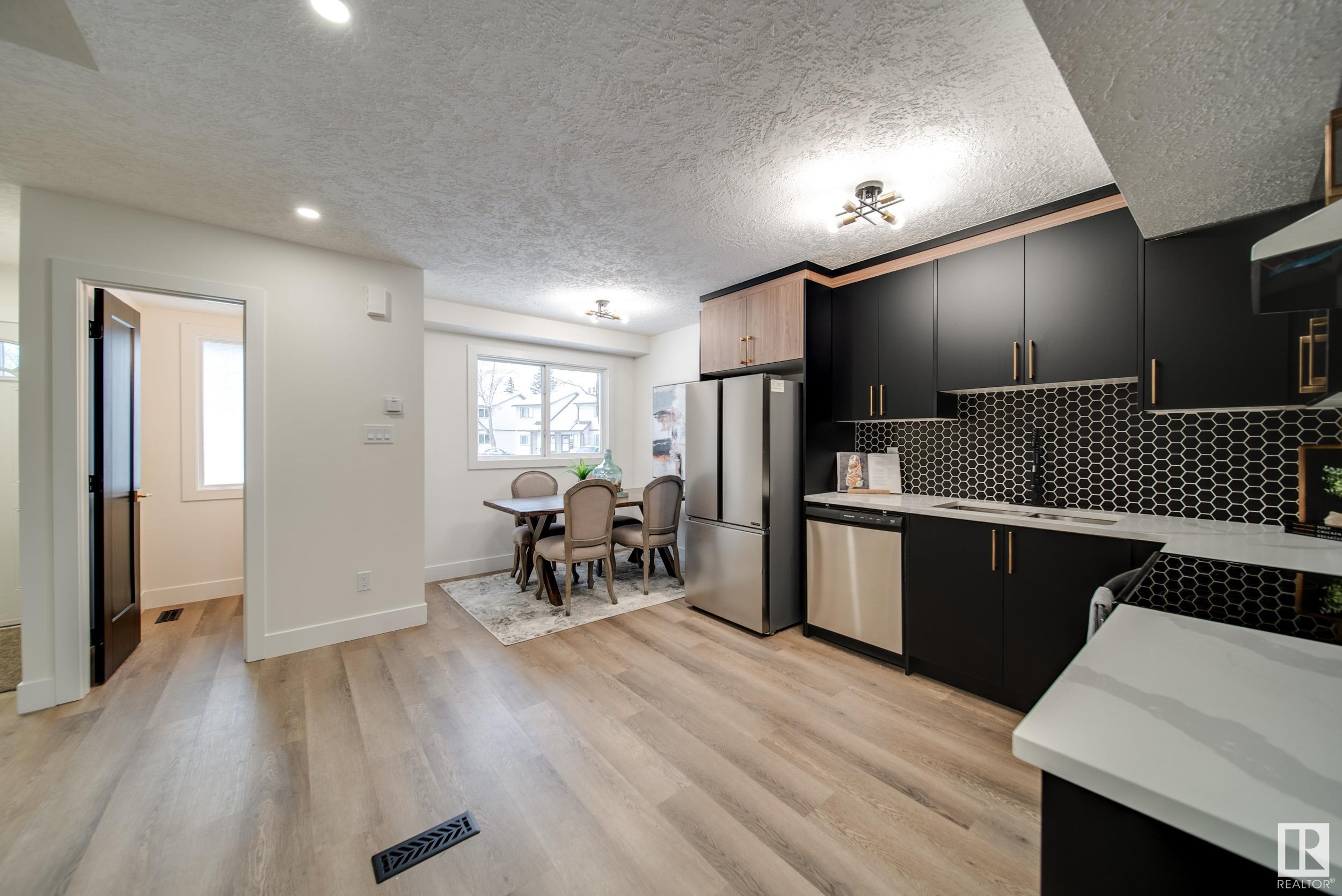      1145 HOOKE RD NW , Edmonton,  ,T5A 4A5 ;  Listing Number: MLS E4419800
