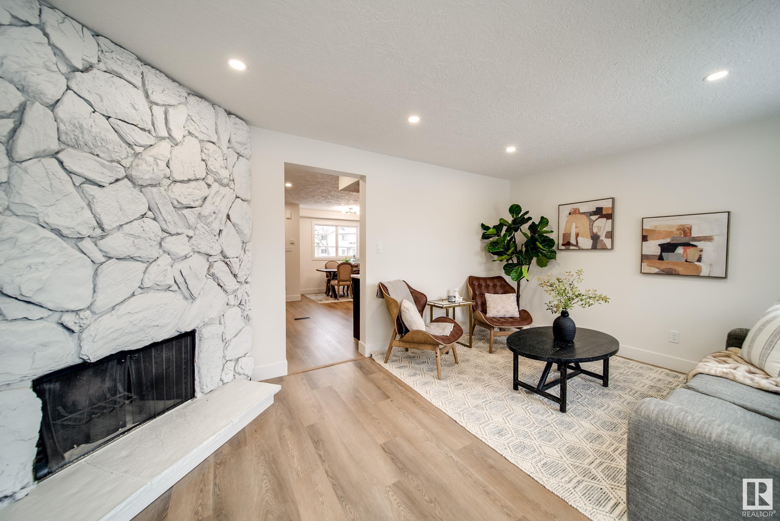      1145 HOOKE RD NW , Edmonton,  ,T5A 4A5 ;  Listing Number: MLS E4419800