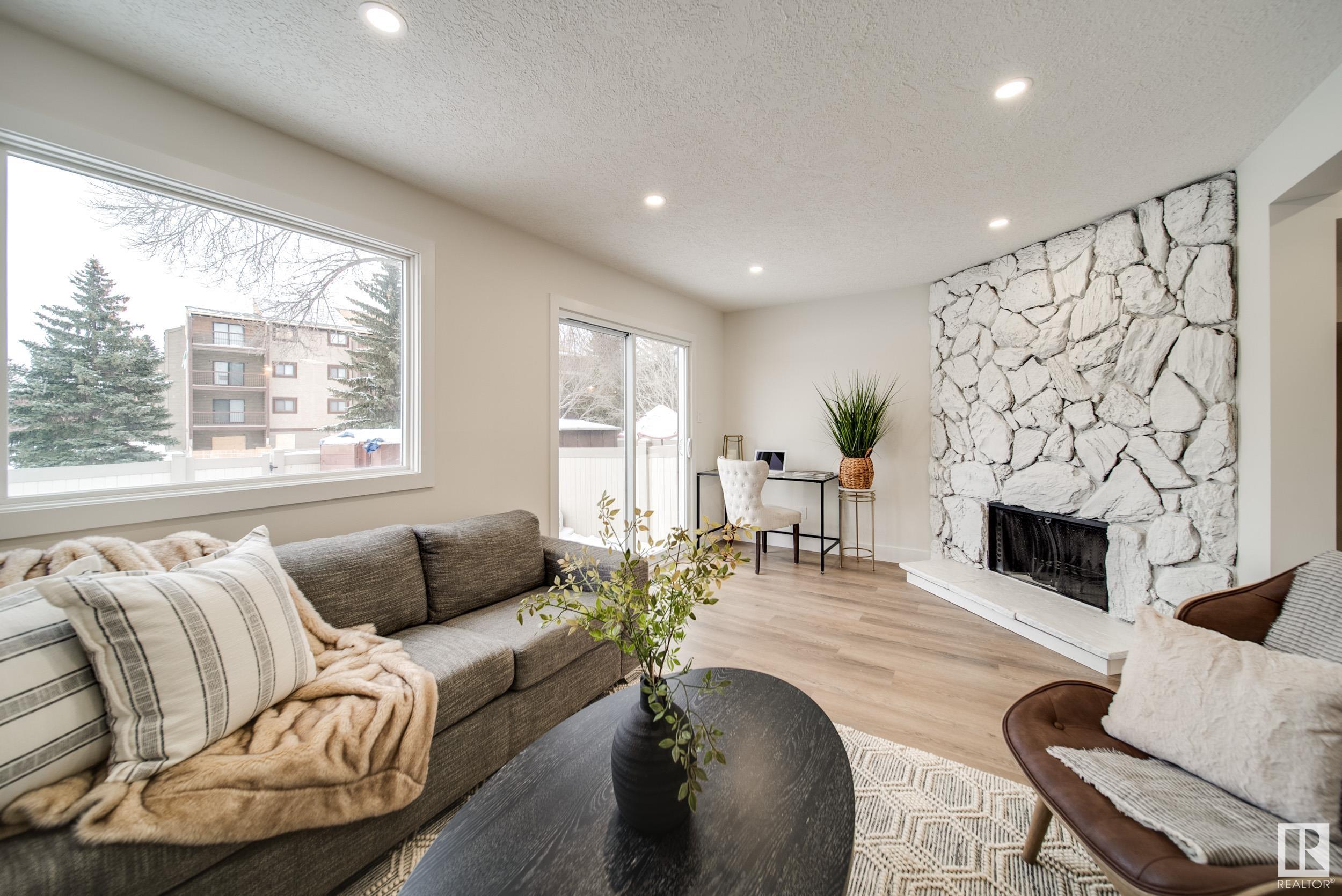      1145 HOOKE RD NW , Edmonton,  ,T5A 4A5 ;  Listing Number: MLS E4419800