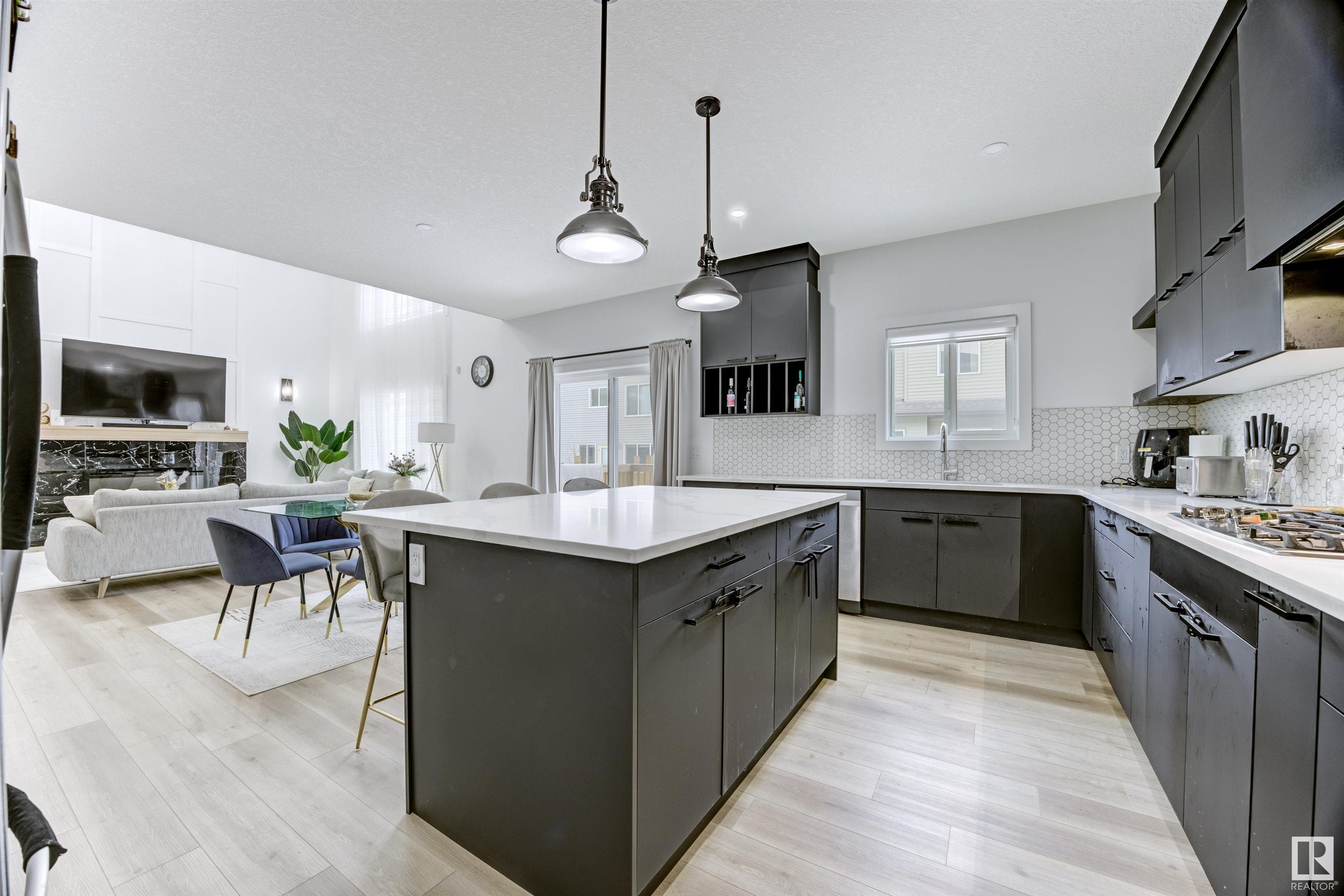      19628 26 AV NW , Edmonton,  ,T6M 0X4 ;  Listing Number: MLS E4419807