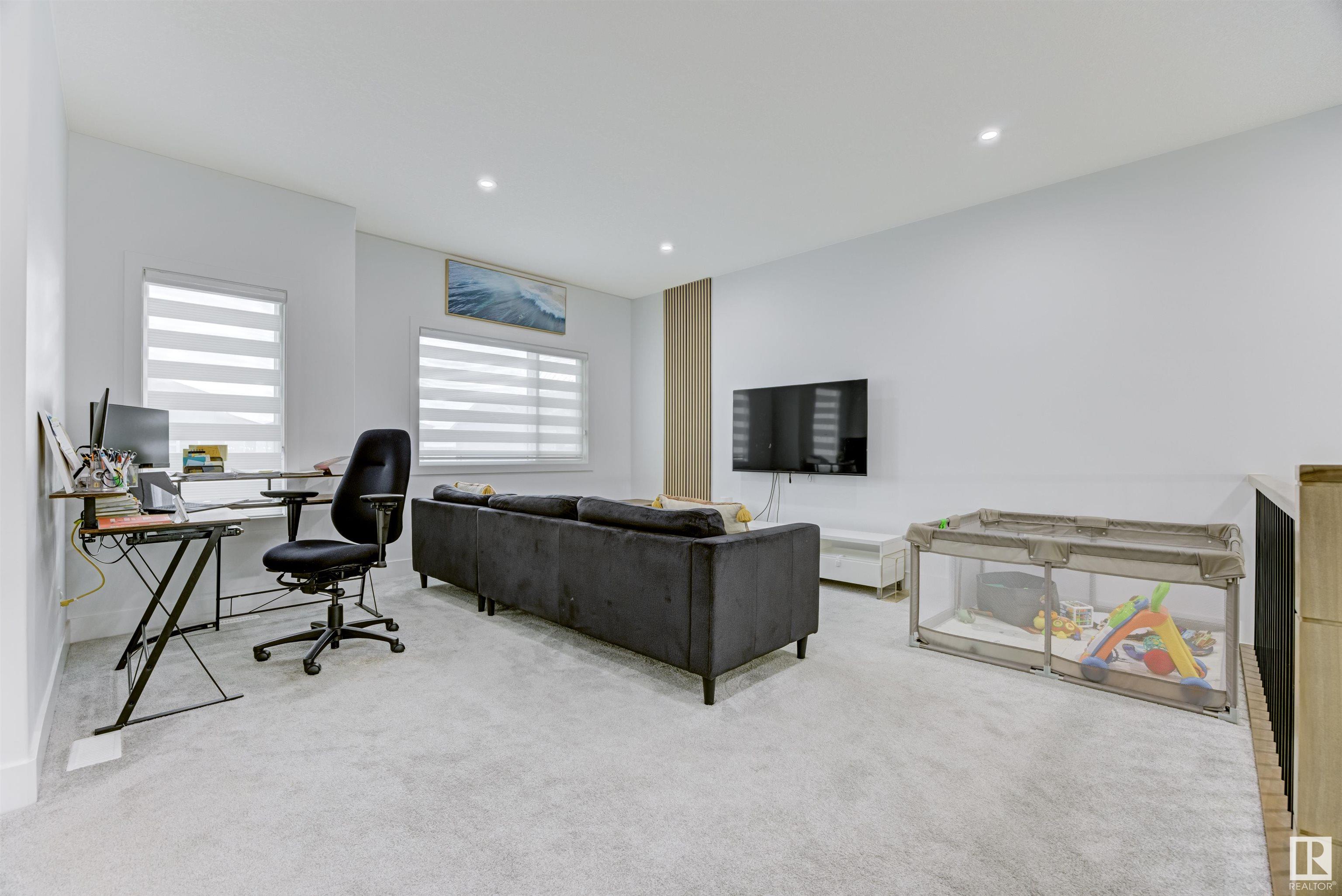      19628 26 AV NW , Edmonton,  ,T6M 0X4 ;  Listing Number: MLS E4419807