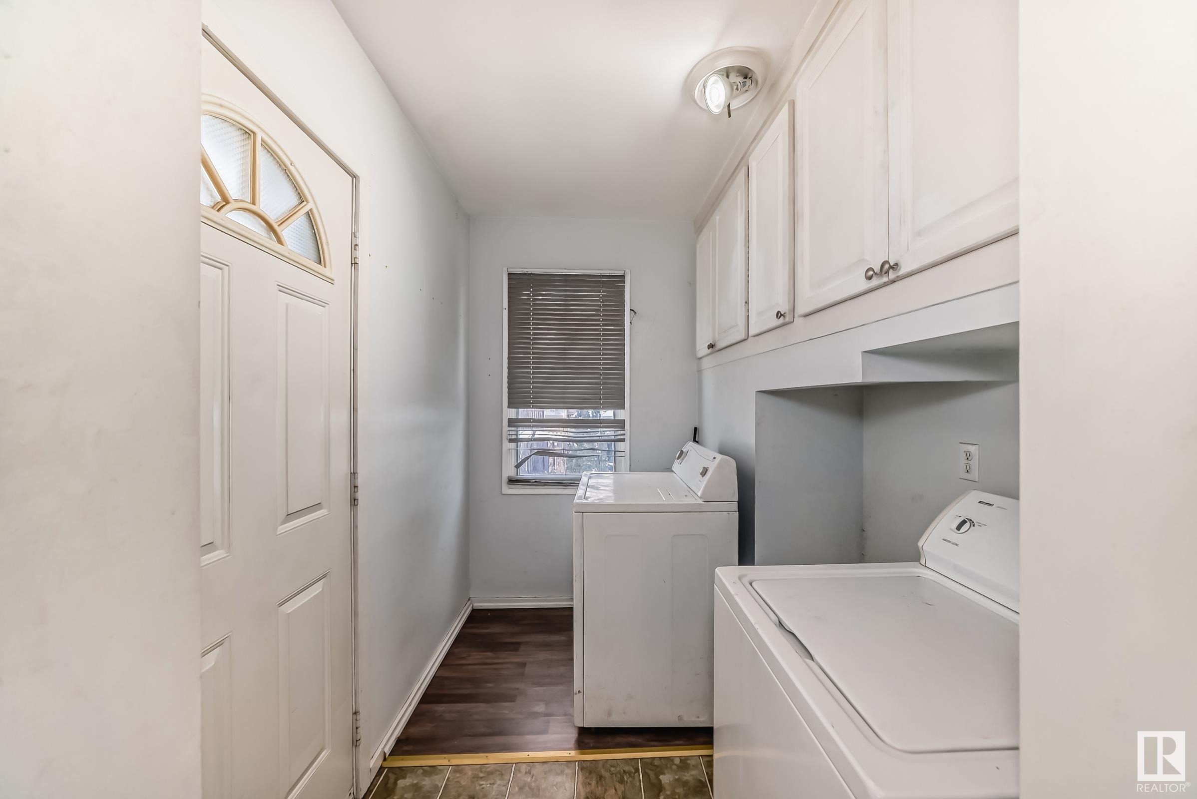      11932 70 ST NW , Edmonton,  ,T5B 1T9 ;  Listing Number: MLS E4419815
