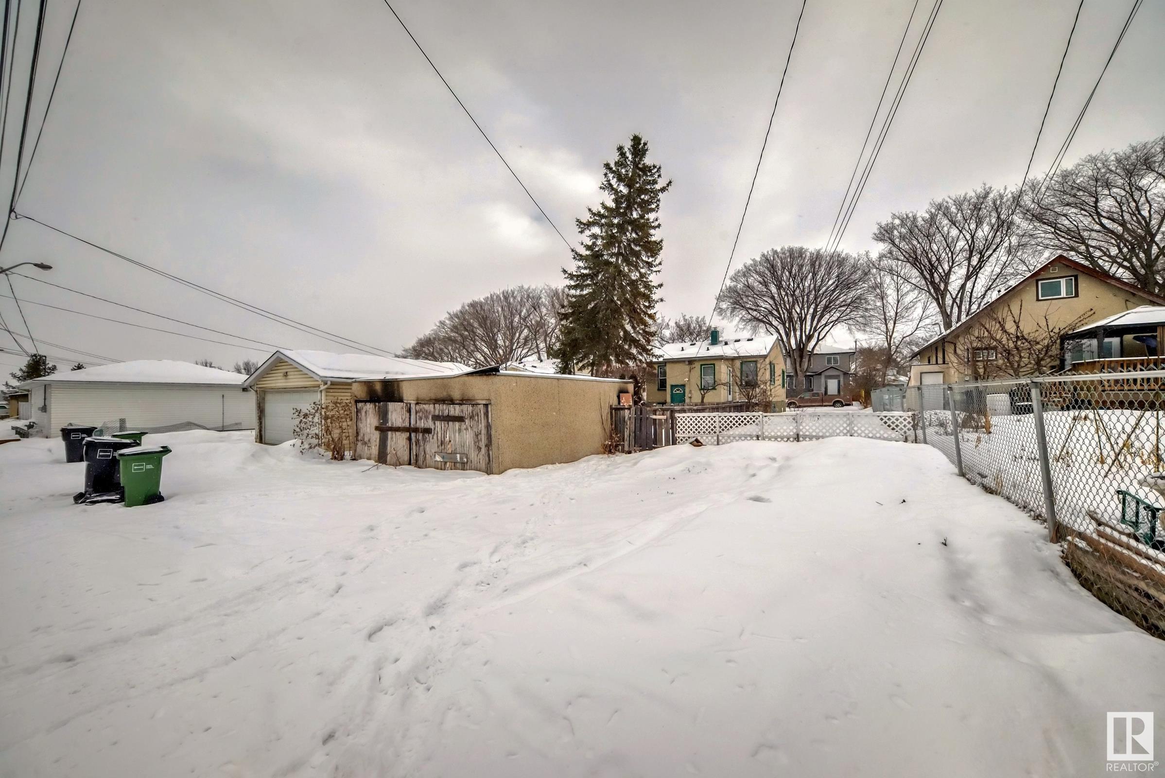      11932 70 ST NW , Edmonton,  ,T5B 1T9 ;  Listing Number: MLS E4419815