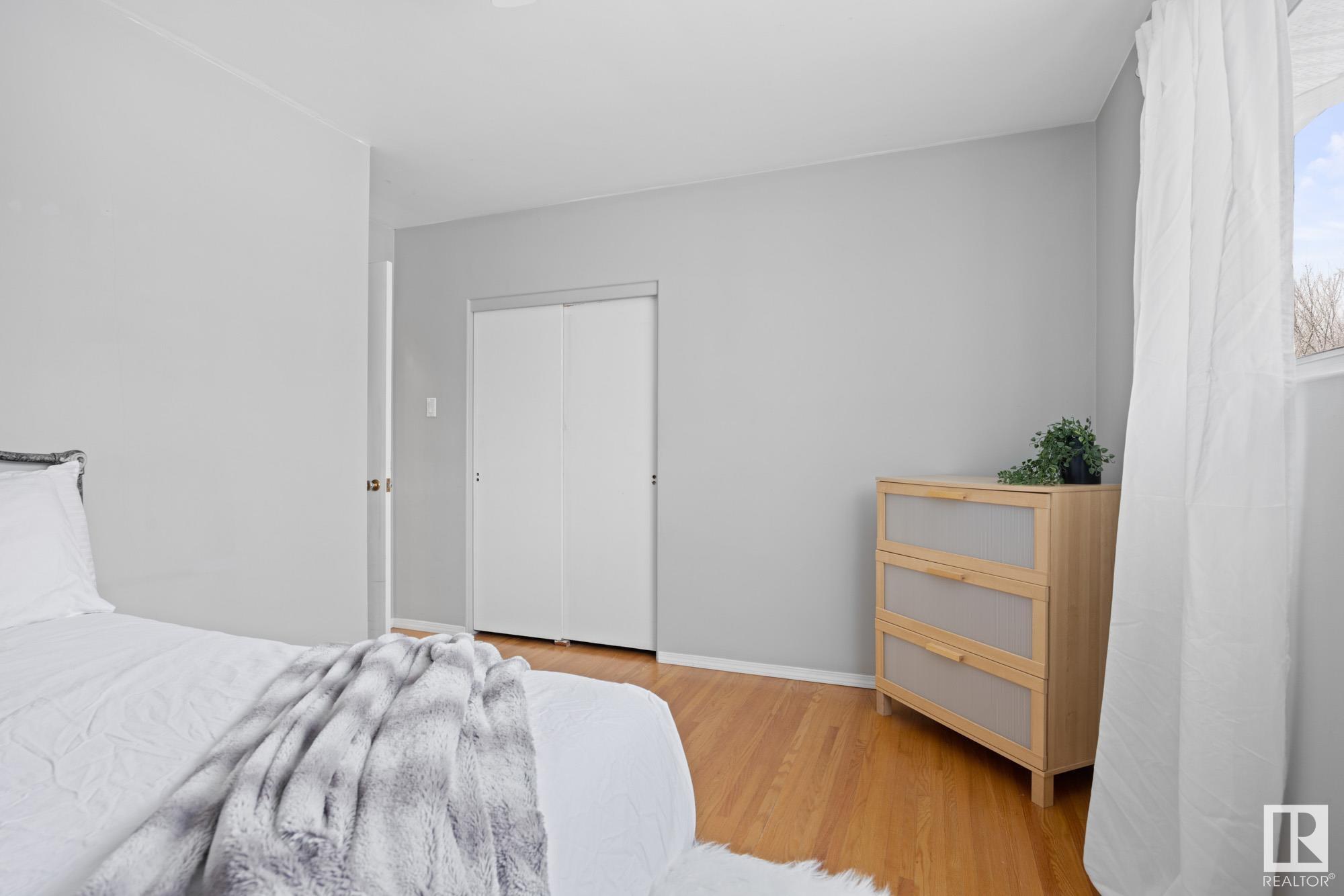      14407 107A AV NW , Edmonton,  ,T5N 1G3 ;  Listing Number: MLS E4419816