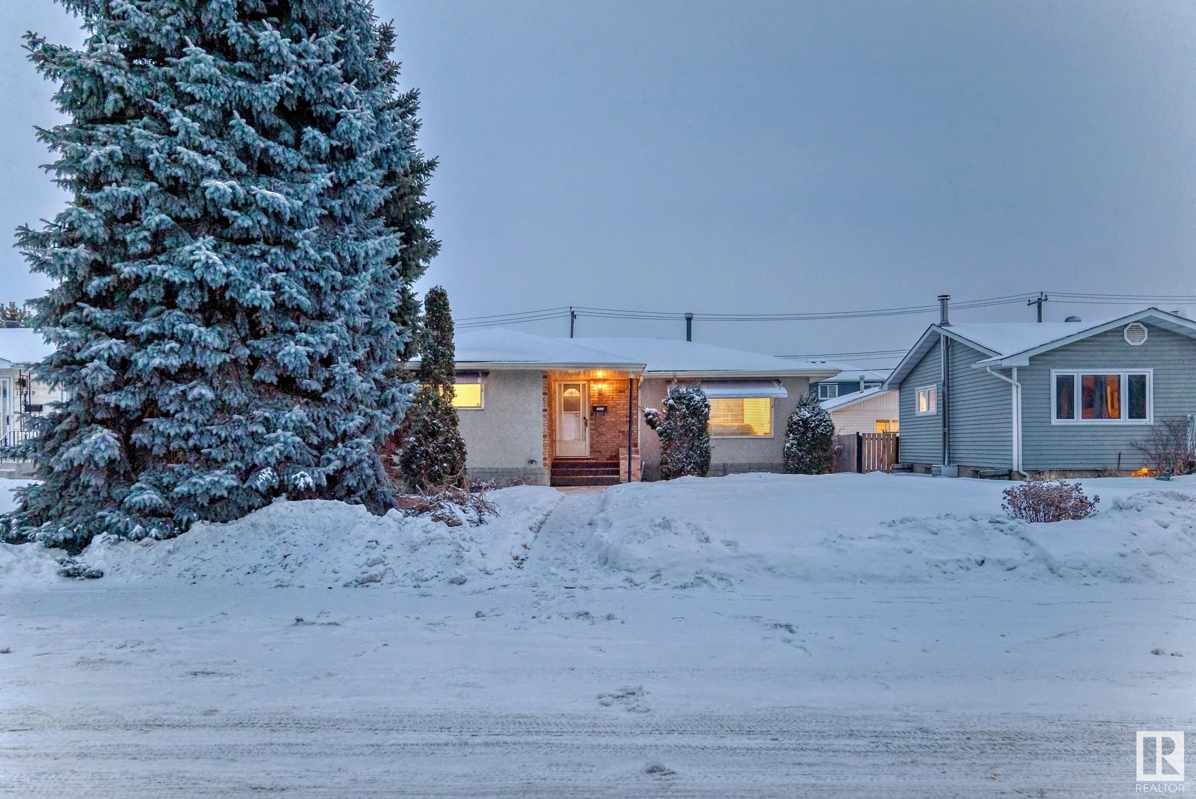      13315 95 ST NW , Edmonton,  ,T5E 3Y3 ;  Listing Number: MLS E4419818
