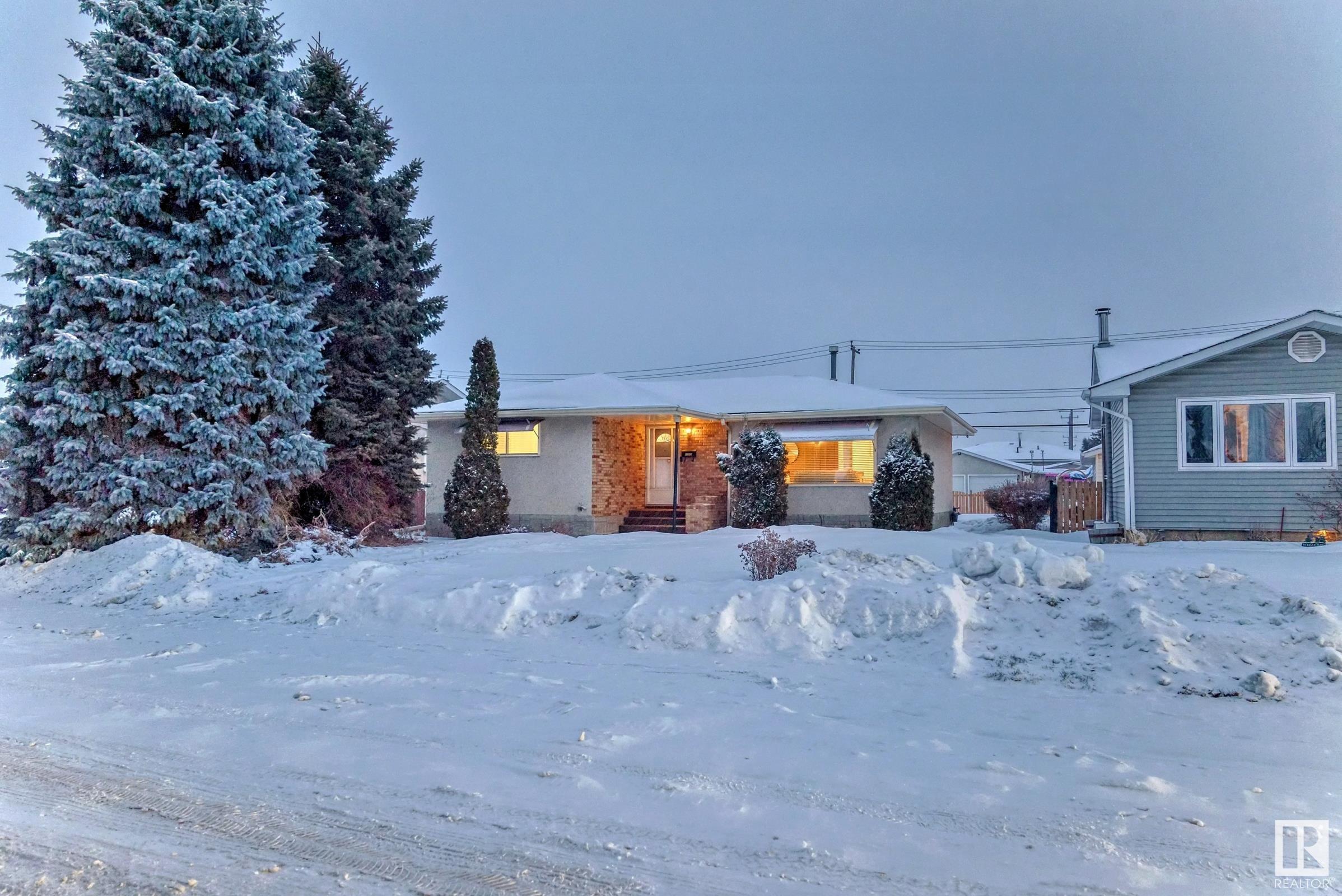      13315 95 ST NW , Edmonton,  ,T5E 3Y3 ;  Listing Number: MLS E4419818