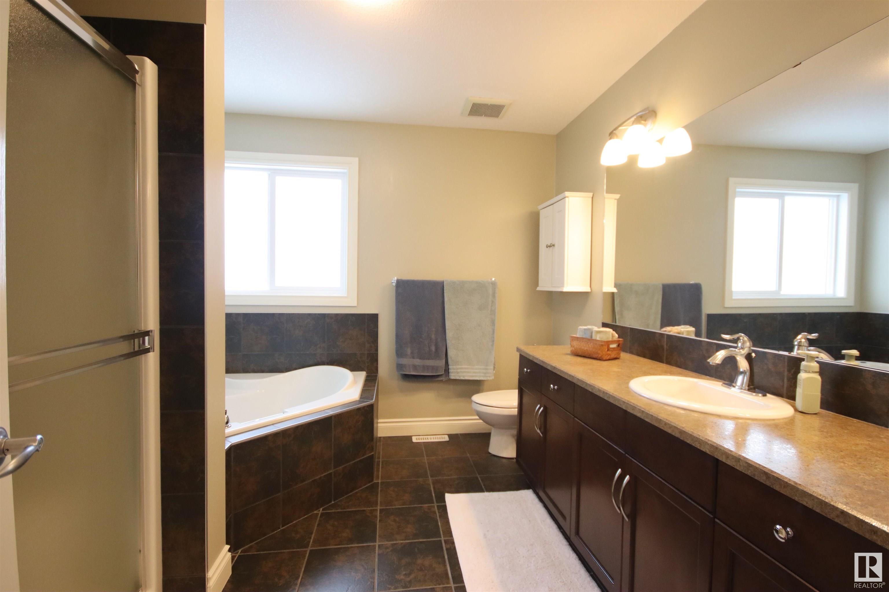     725 173B ST SW , Edmonton,  ,T6W 0N1 ;  Listing Number: MLS E4419819