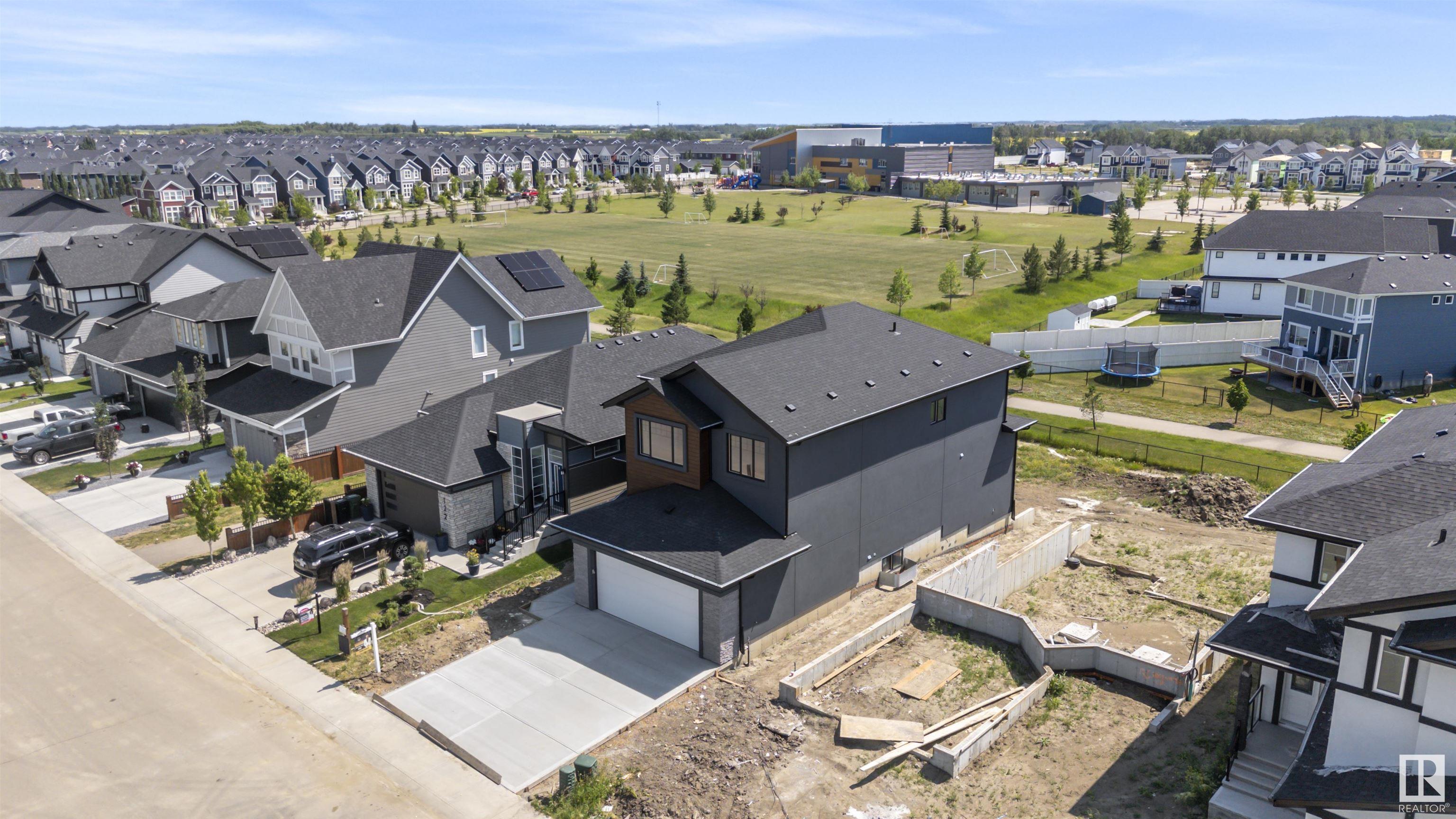      124 EDGEWATER CI , Leduc,  ,T9E 1K5 ;  Listing Number: MLS E4419820