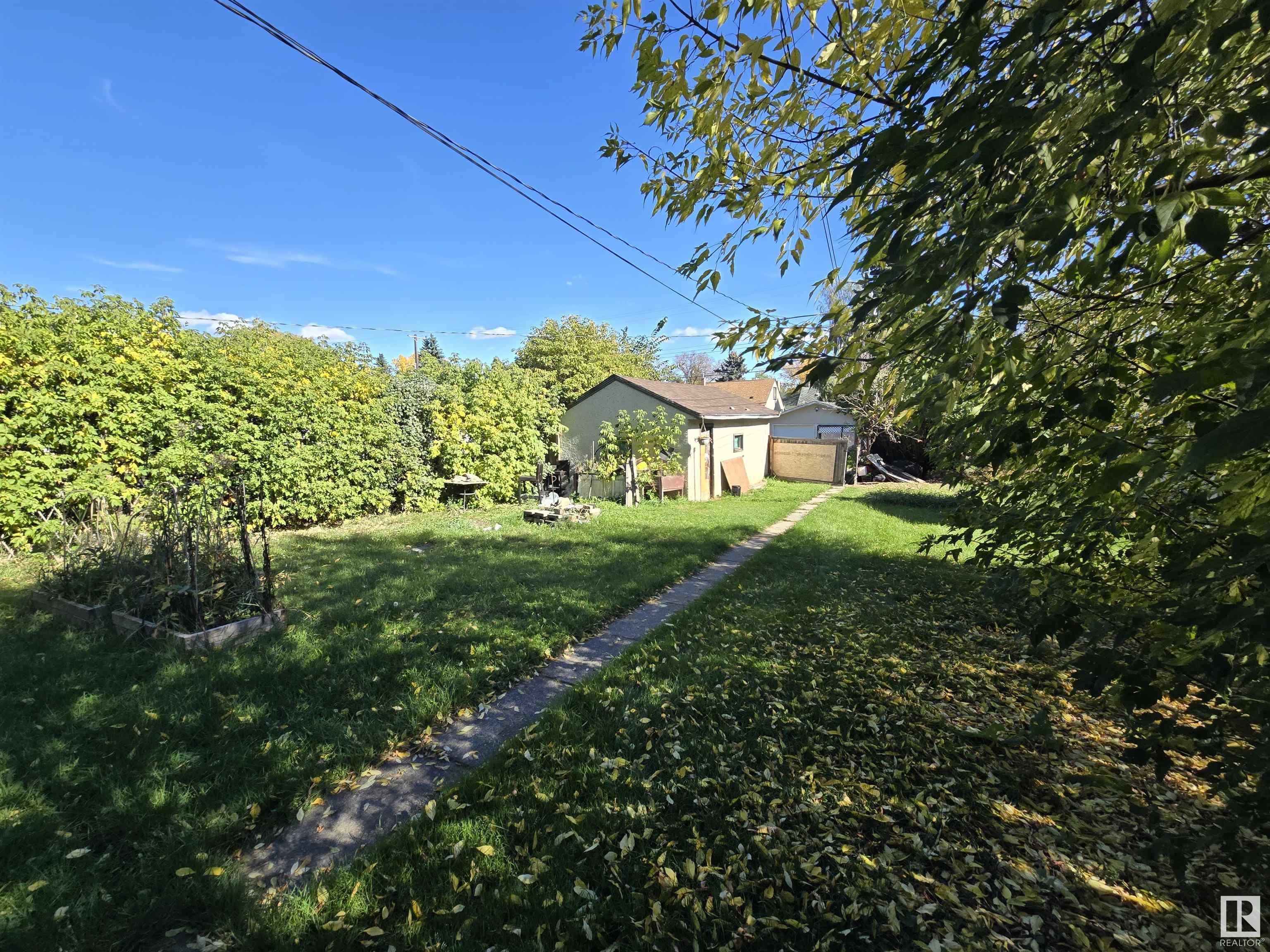      12311 104 ST NW , Edmonton,  ,T6G 2L9 ;  Listing Number: MLS E4419822