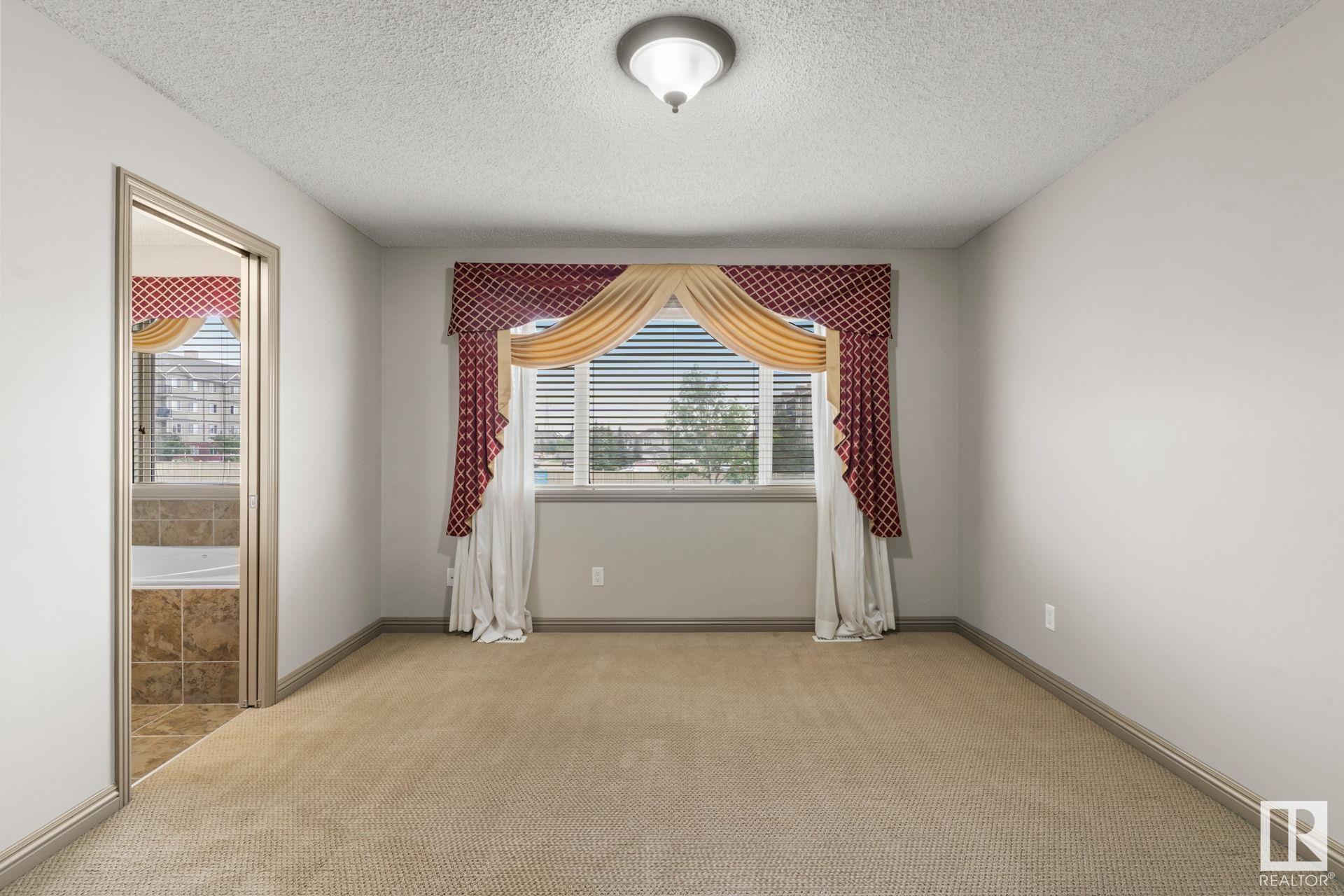      2923 24 AV NW , Edmonton,  ,T6T 0G7 ;  Listing Number: MLS E4419829