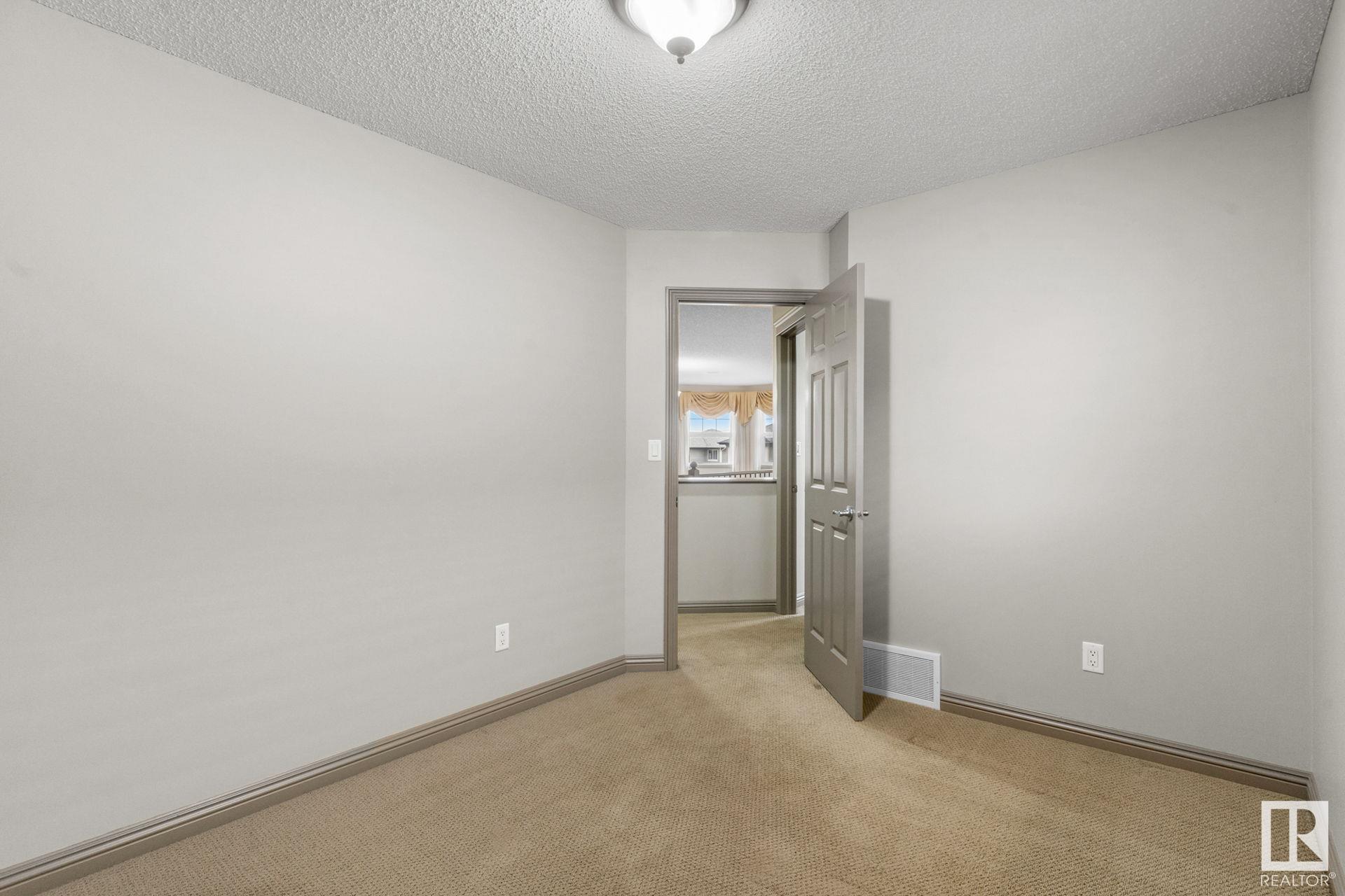      2923 24 AV NW , Edmonton,  ,T6T 0G7 ;  Listing Number: MLS E4419829