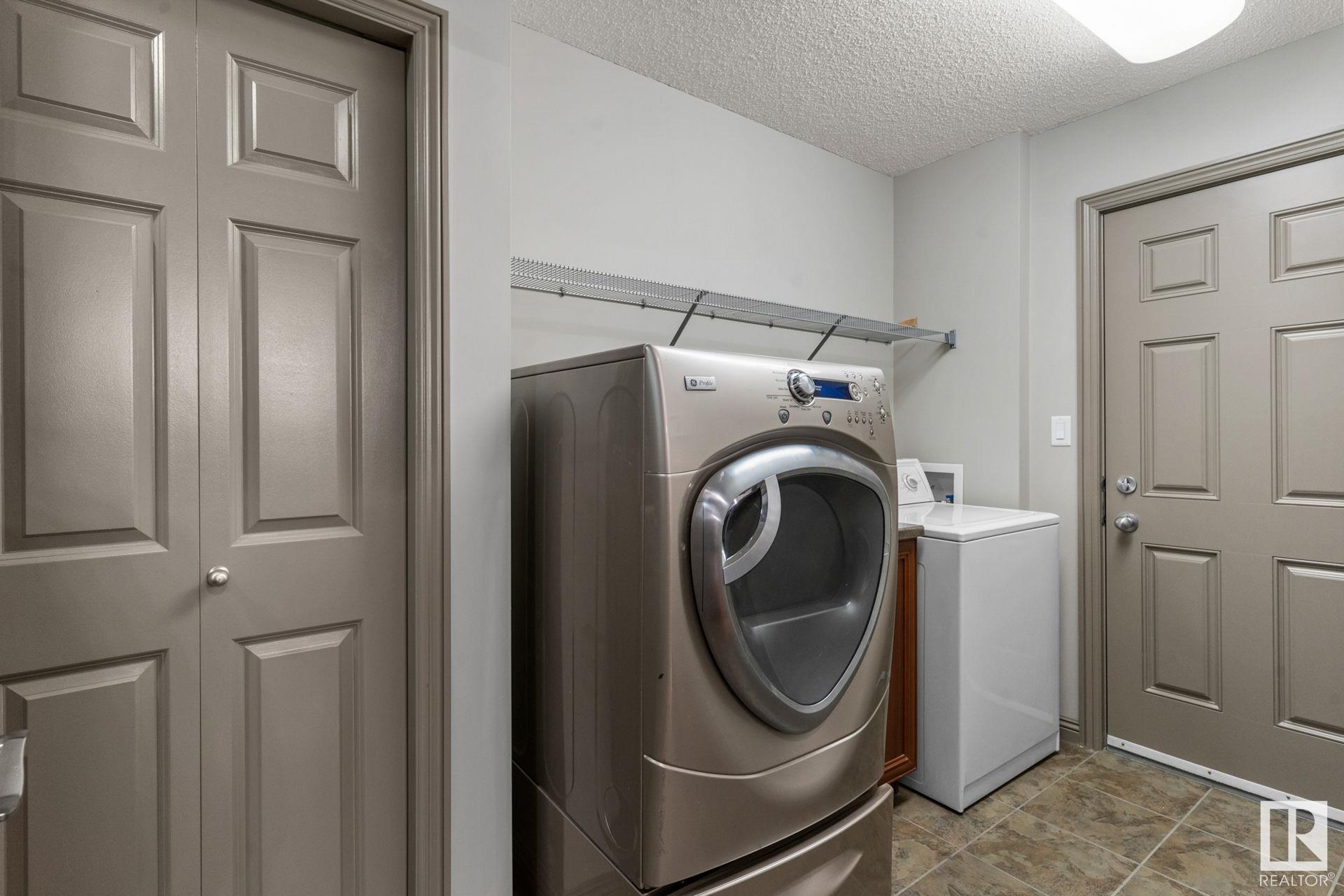      2923 24 AV NW , Edmonton,  ,T6T 0G7 ;  Listing Number: MLS E4419829