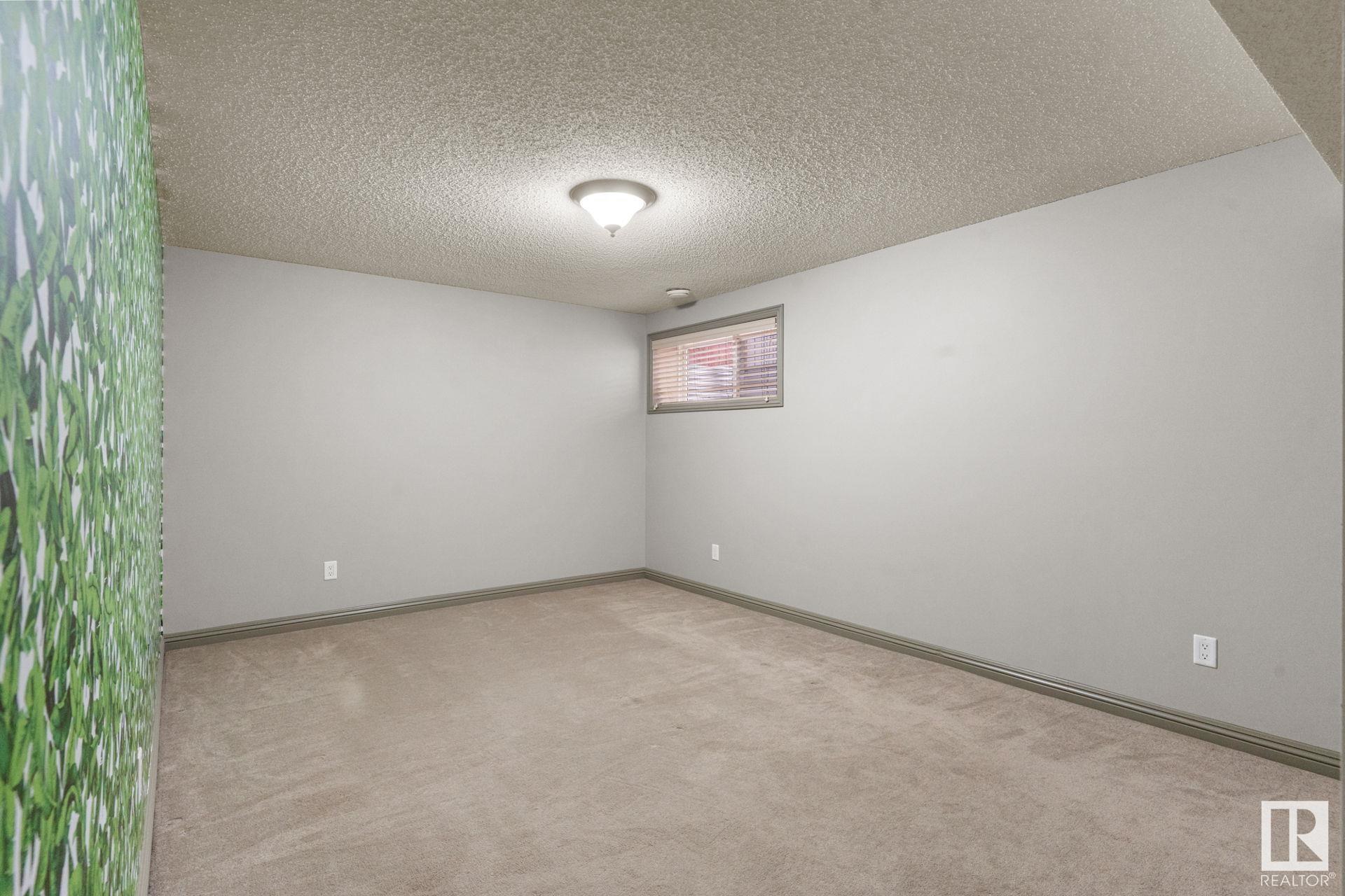      2923 24 AV NW , Edmonton,  ,T6T 0G7 ;  Listing Number: MLS E4419829