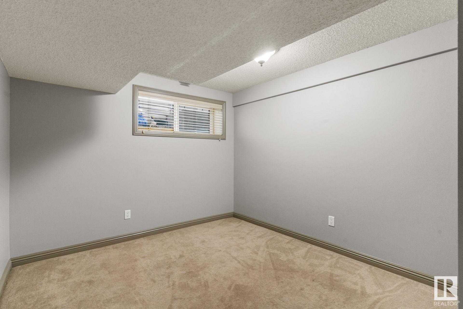      2923 24 AV NW , Edmonton,  ,T6T 0G7 ;  Listing Number: MLS E4419829