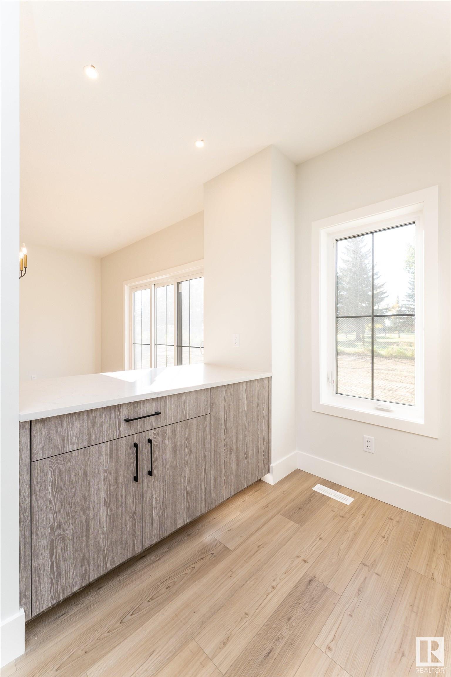      134 GRAYBRIAR DR , Stony Plain,  ,T7Z 2Z2 ;  Listing Number: MLS E4419847
