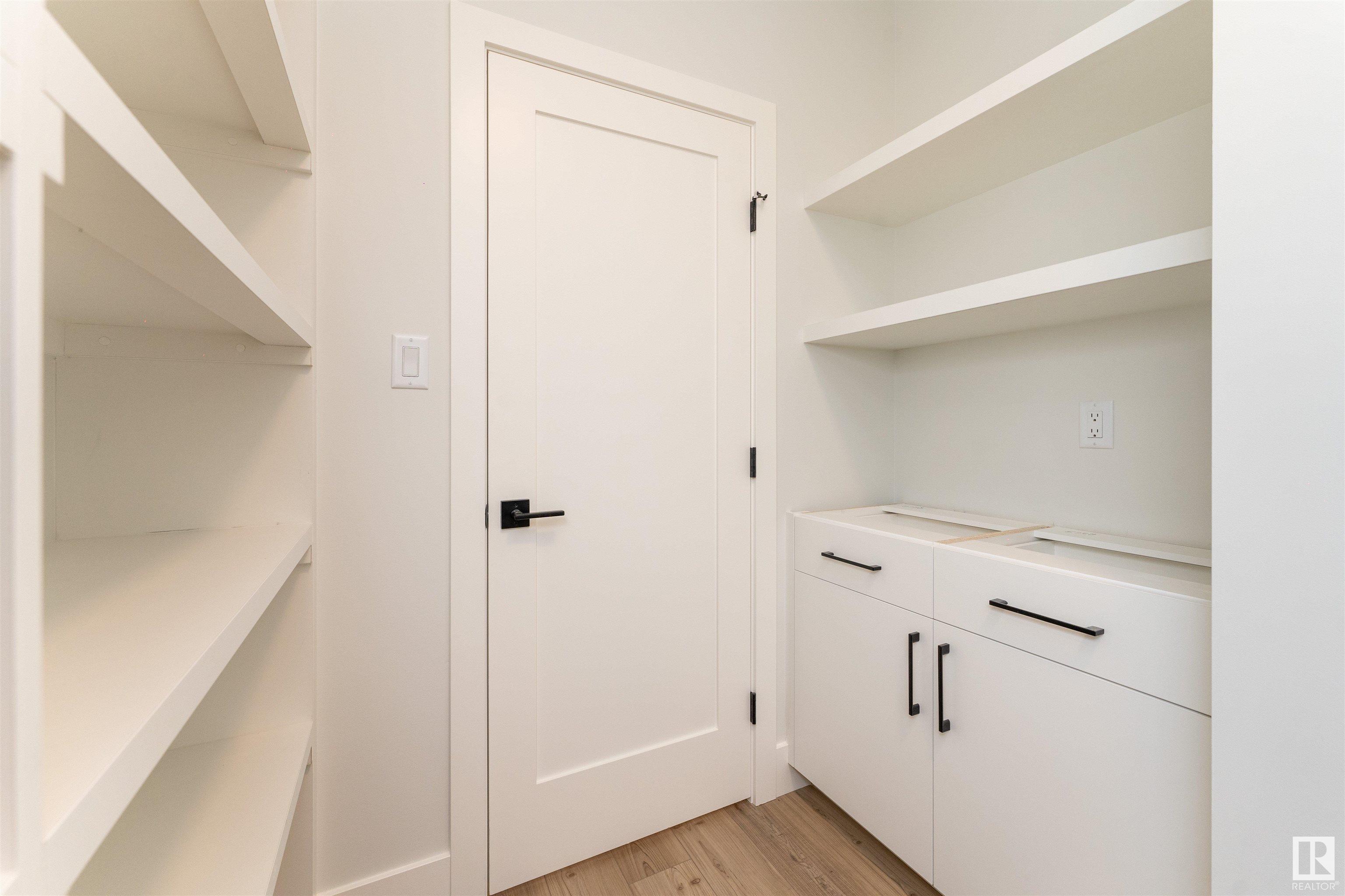      134 GRAYBRIAR DR , Stony Plain,  ,T7Z 2Z2 ;  Listing Number: MLS E4419847