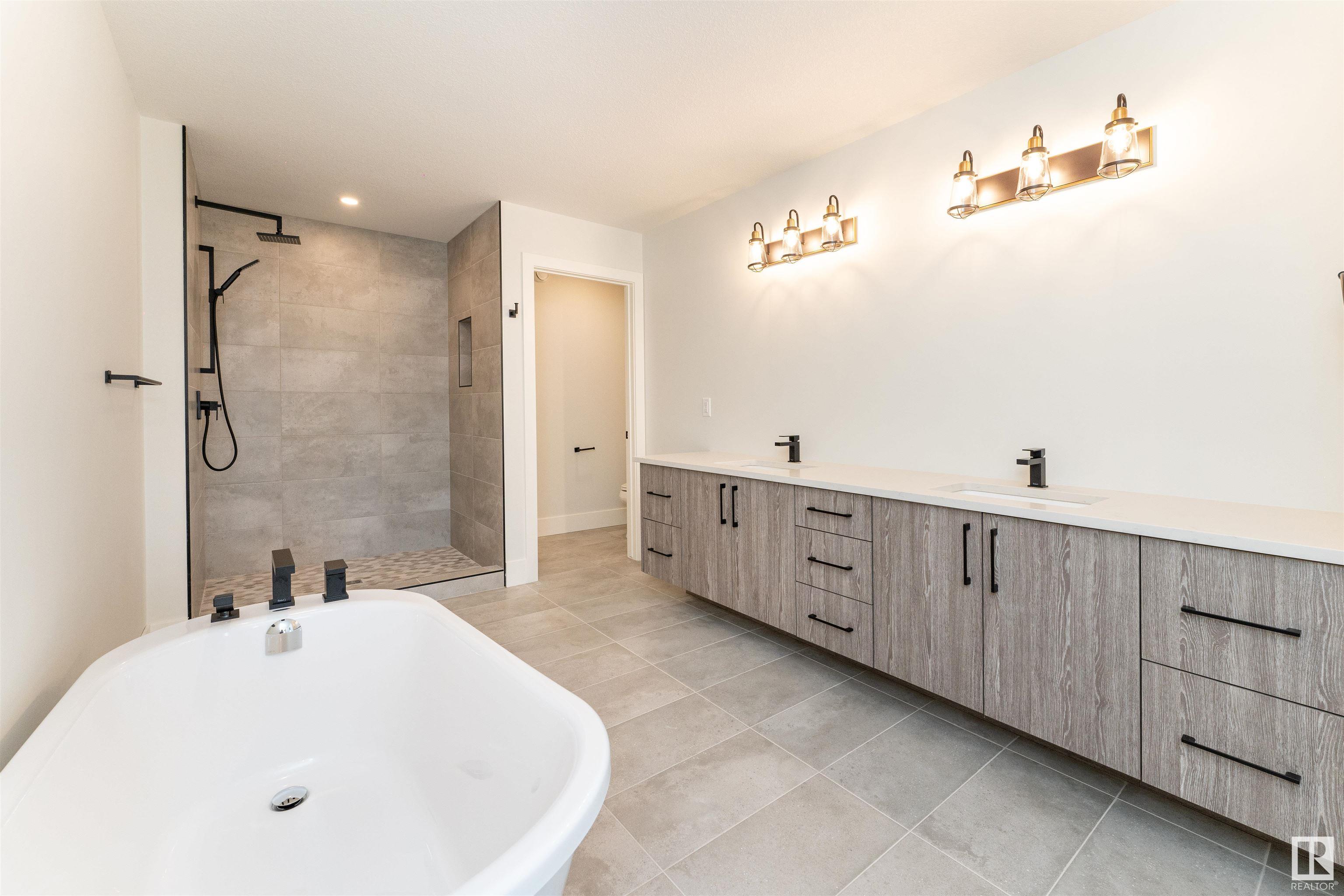      134 GRAYBRIAR DR , Stony Plain,  ,T7Z 2Z2 ;  Listing Number: MLS E4419847