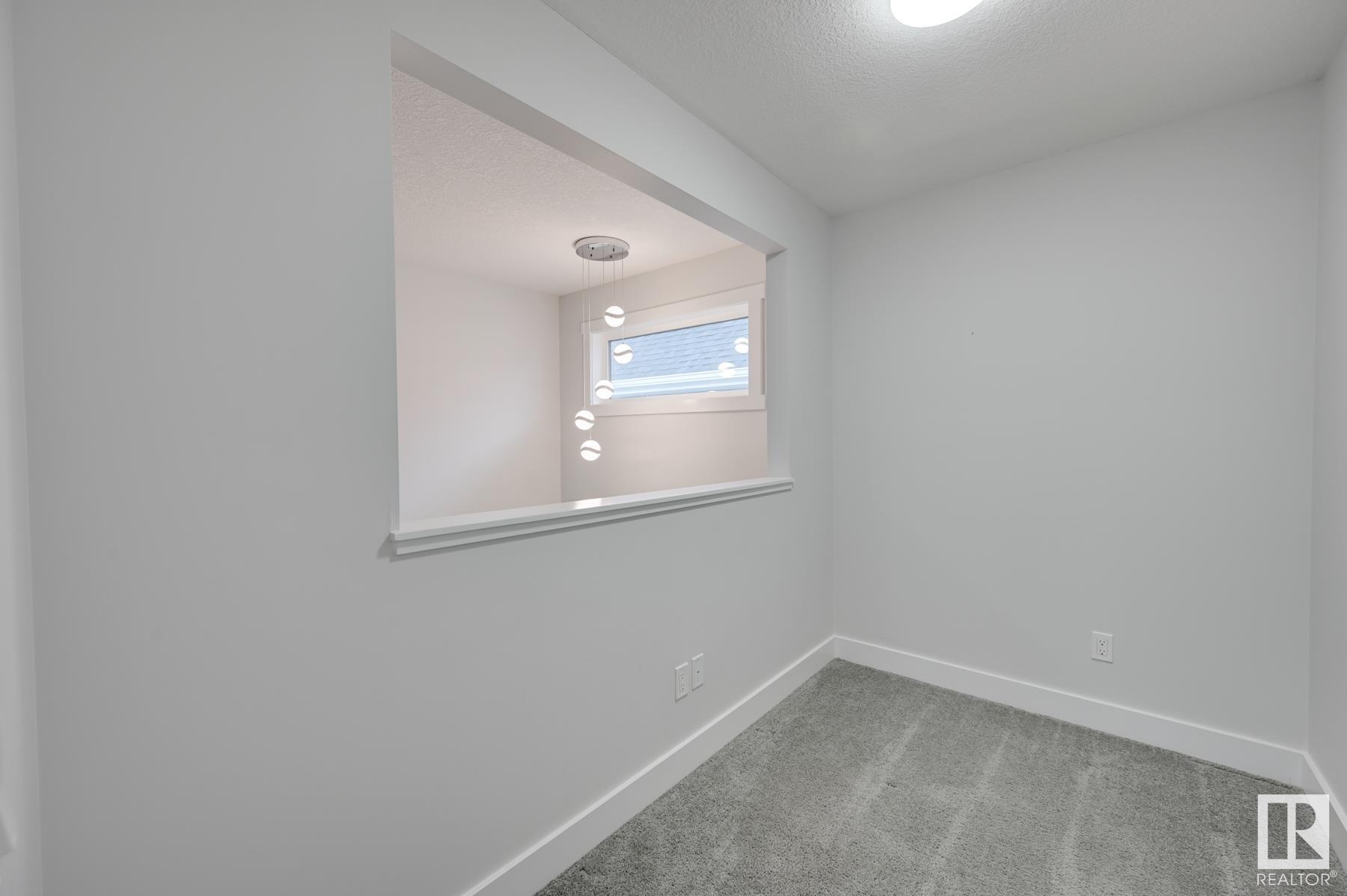      15651 14 AV SW , Edmonton,  ,T6W 4E4 ;  Listing Number: MLS E4419850