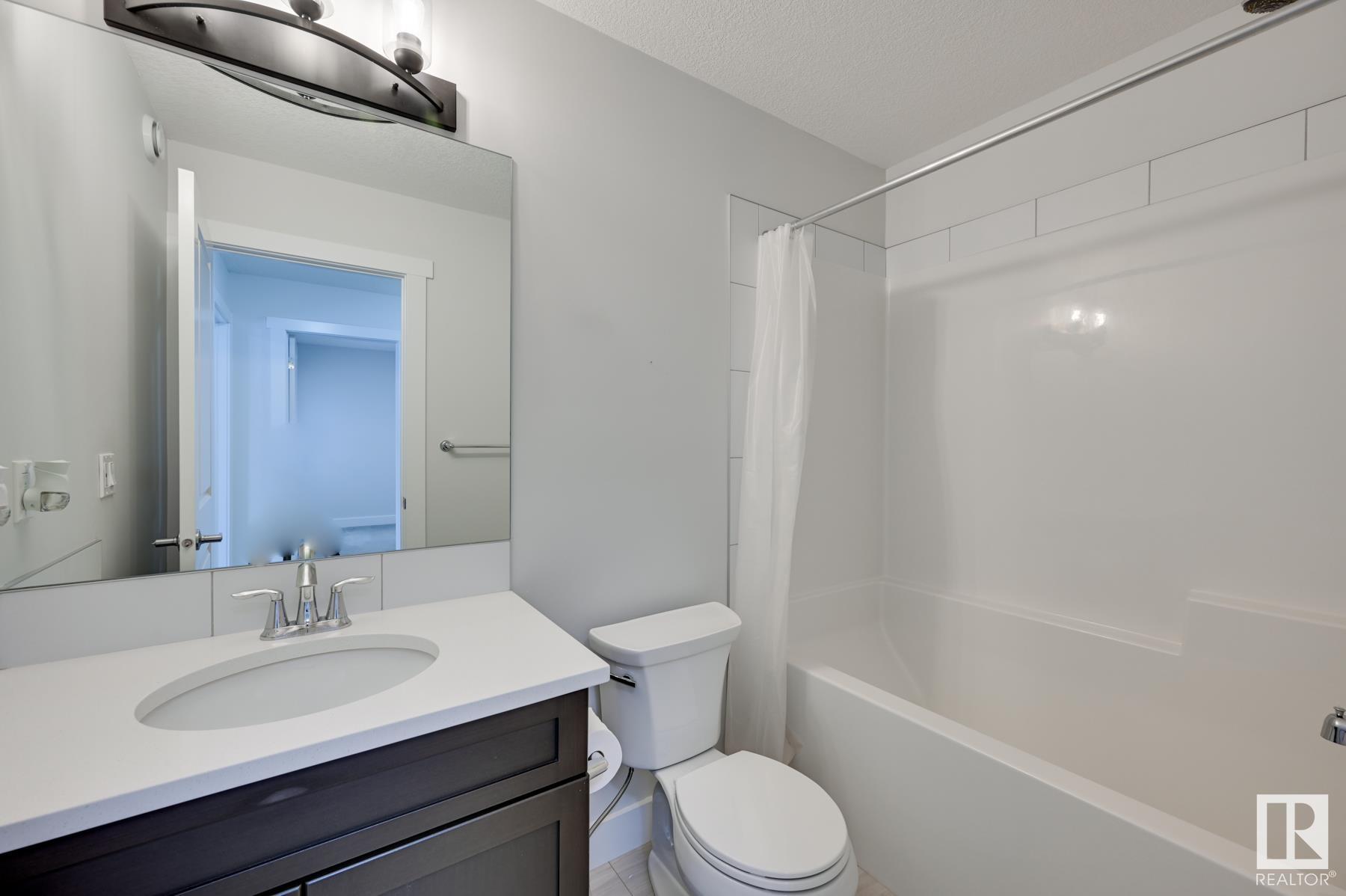      15651 14 AV SW , Edmonton,  ,T6W 4E4 ;  Listing Number: MLS E4419850