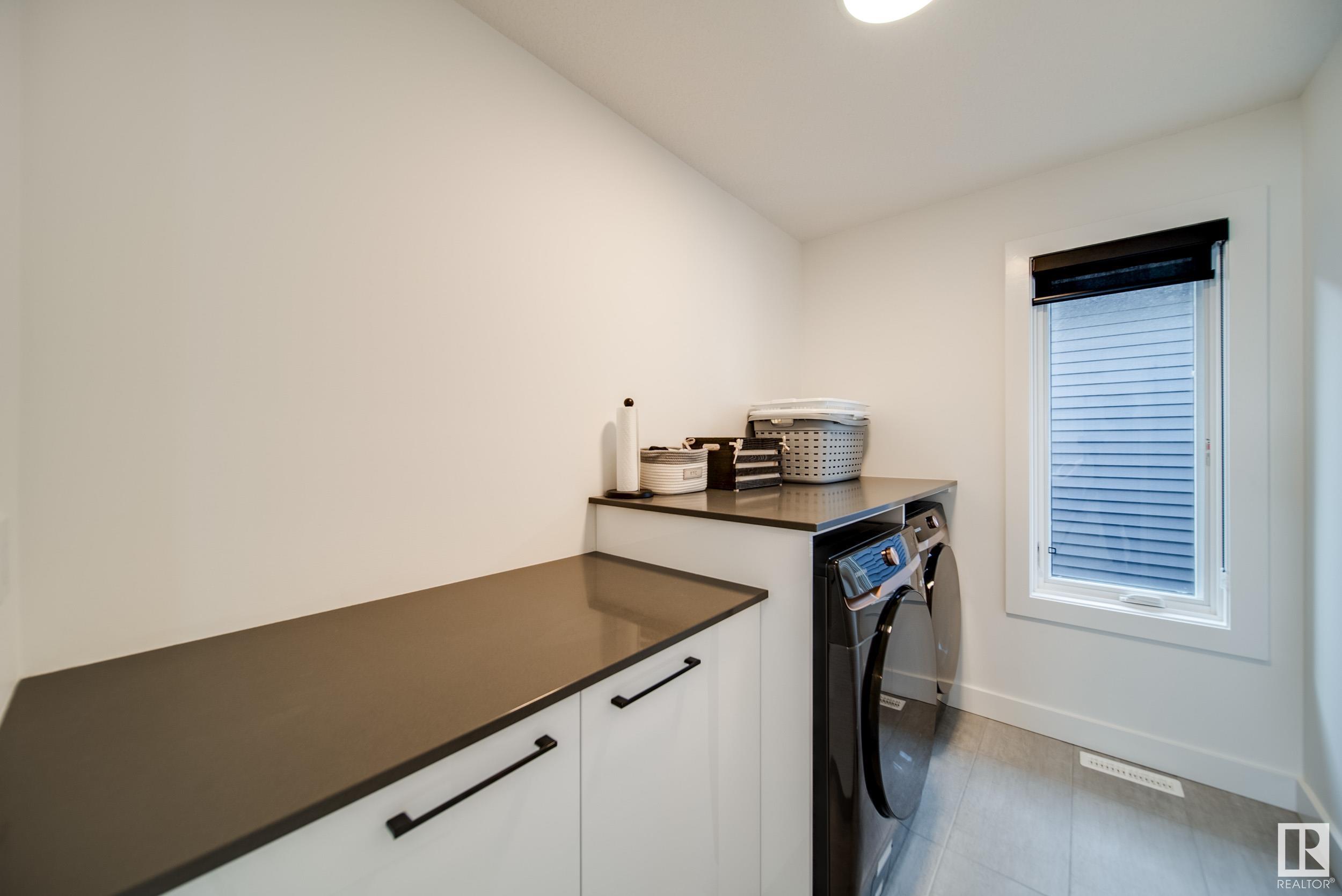      6642 KNOX PL SW , Edmonton,  ,T6W 4A1 ;  Listing Number: MLS E4419853
