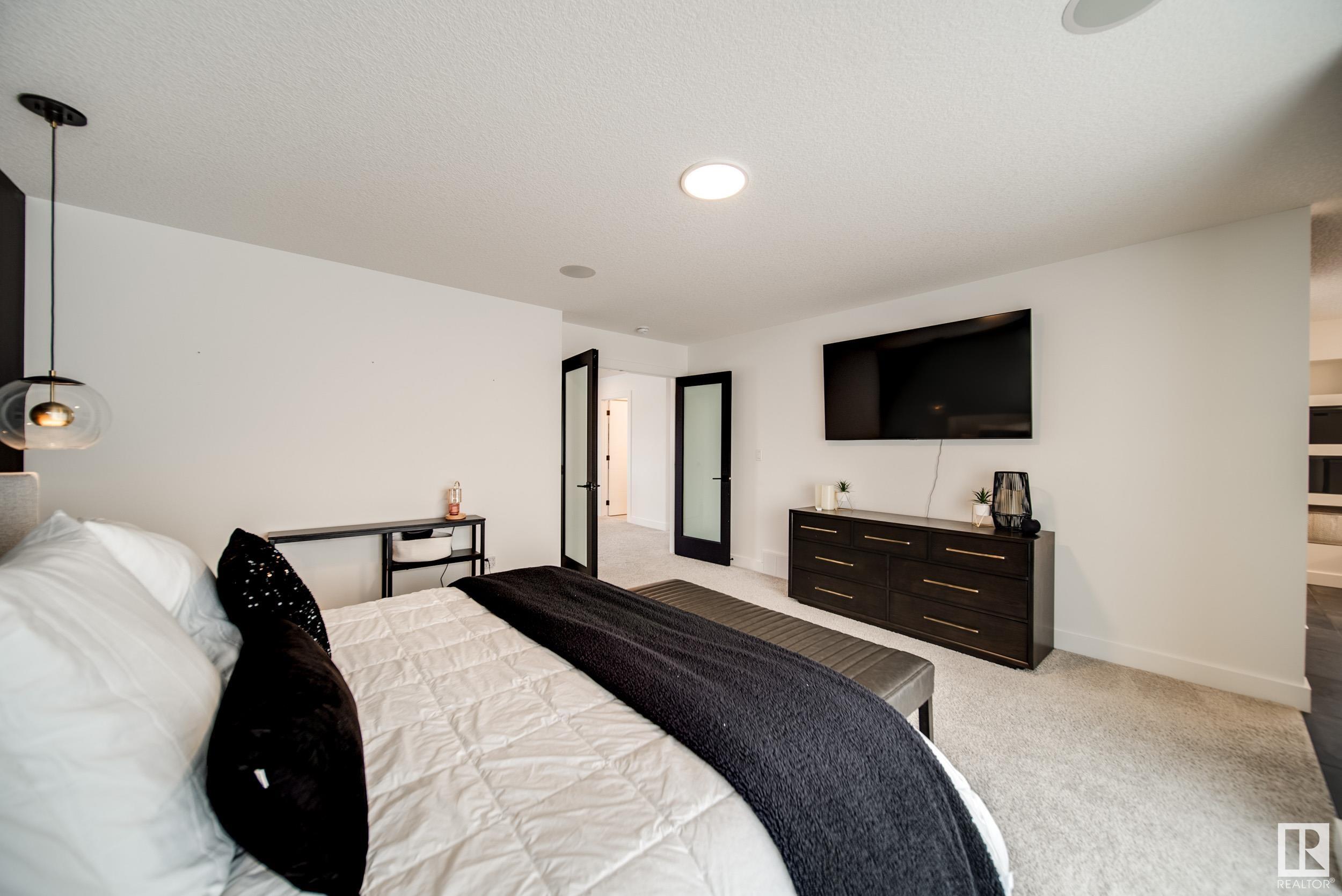      6642 KNOX PL SW , Edmonton,  ,T6W 4A1 ;  Listing Number: MLS E4419853