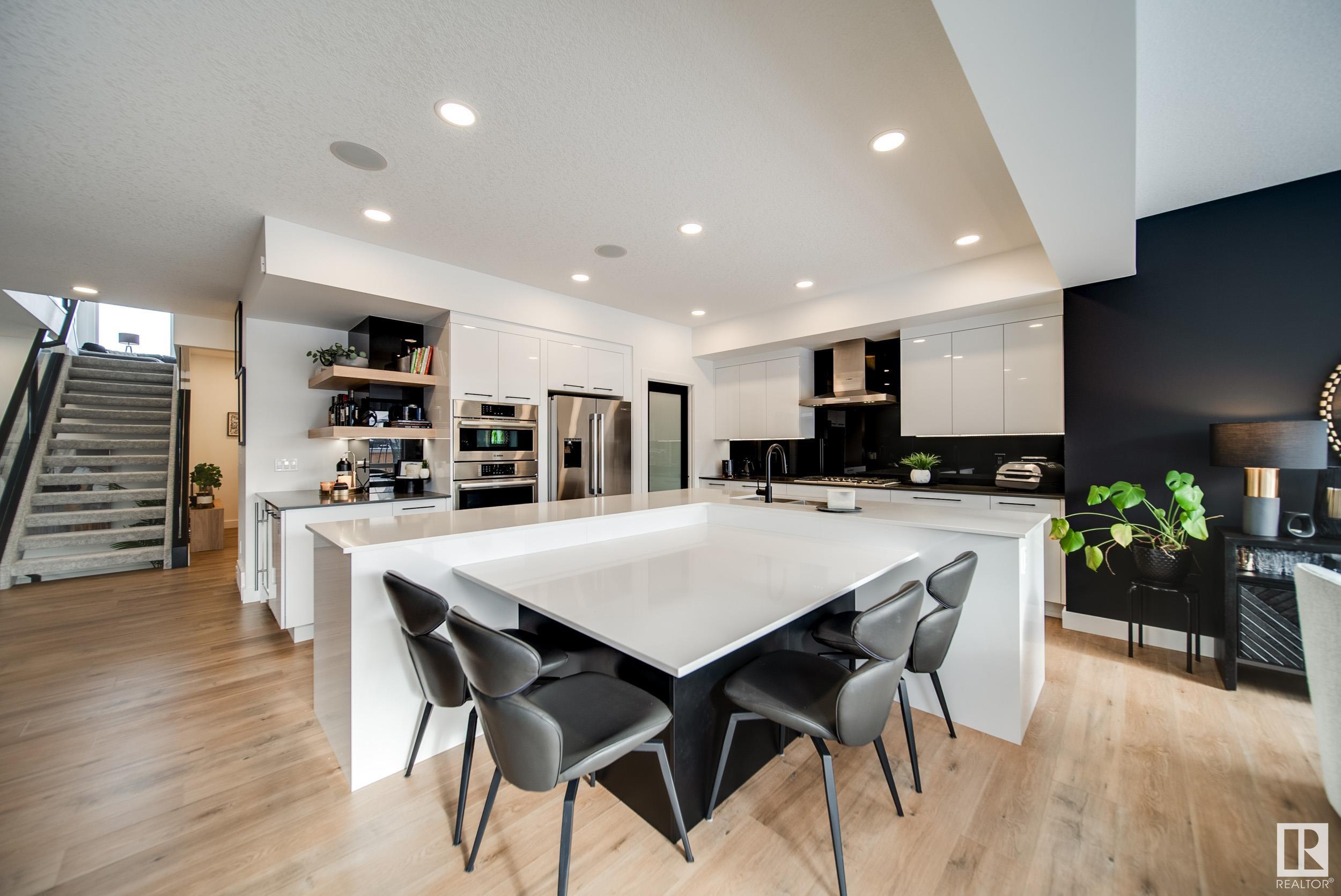      6642 KNOX PL SW , Edmonton,  ,T6W 4A1 ;  Listing Number: MLS E4419853