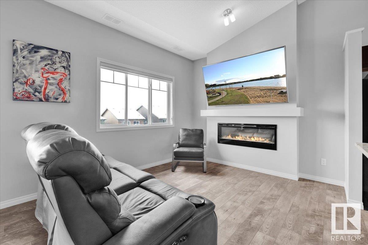      #32 3305 ORCHARDS LINK LI SW , Edmonton,  ,T6X 2H1 ;  Listing Number: MLS E4419860