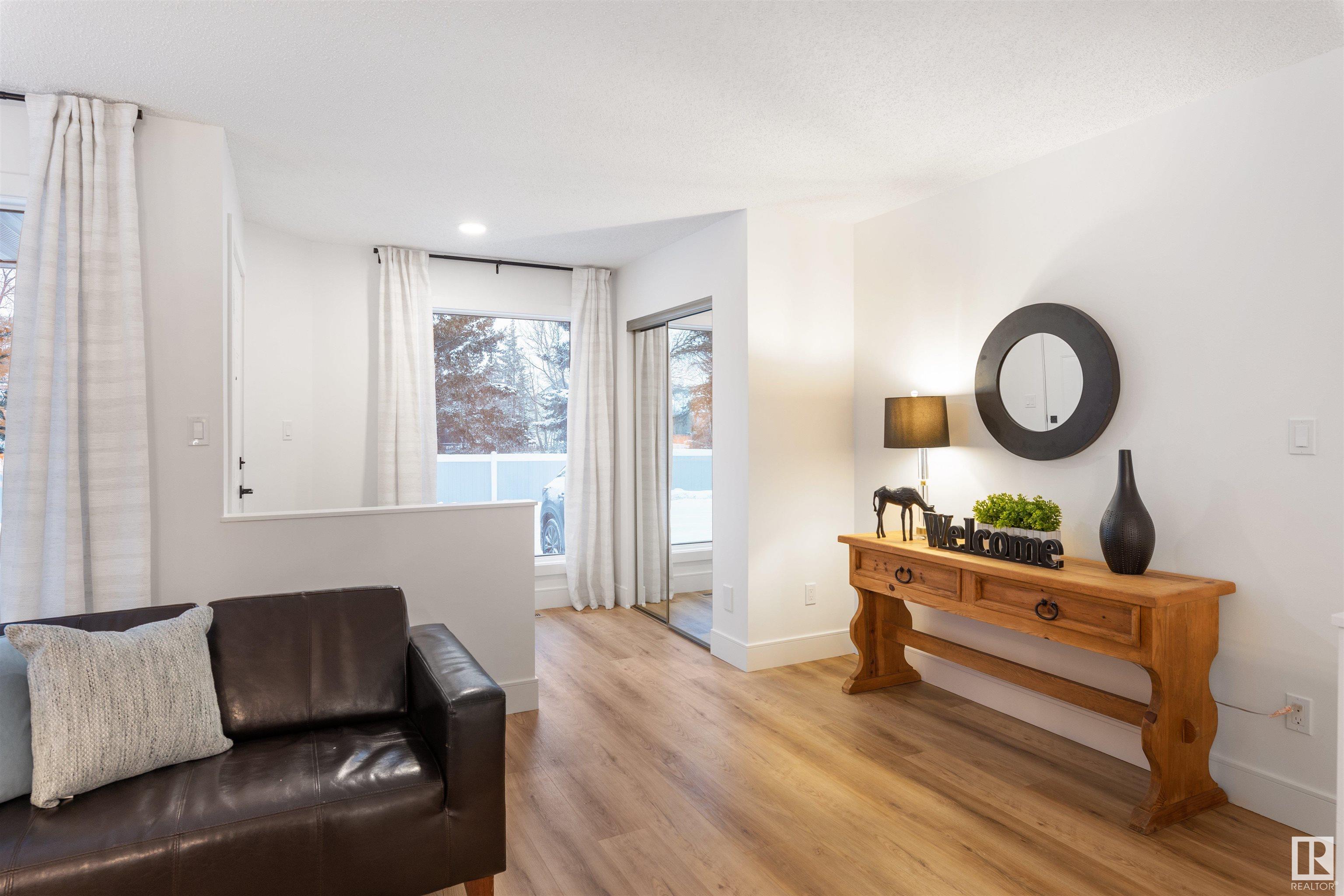      9127 GRANDIN RD , St. Albert,  ,T8N 5N3 ;  Listing Number: MLS E4419862