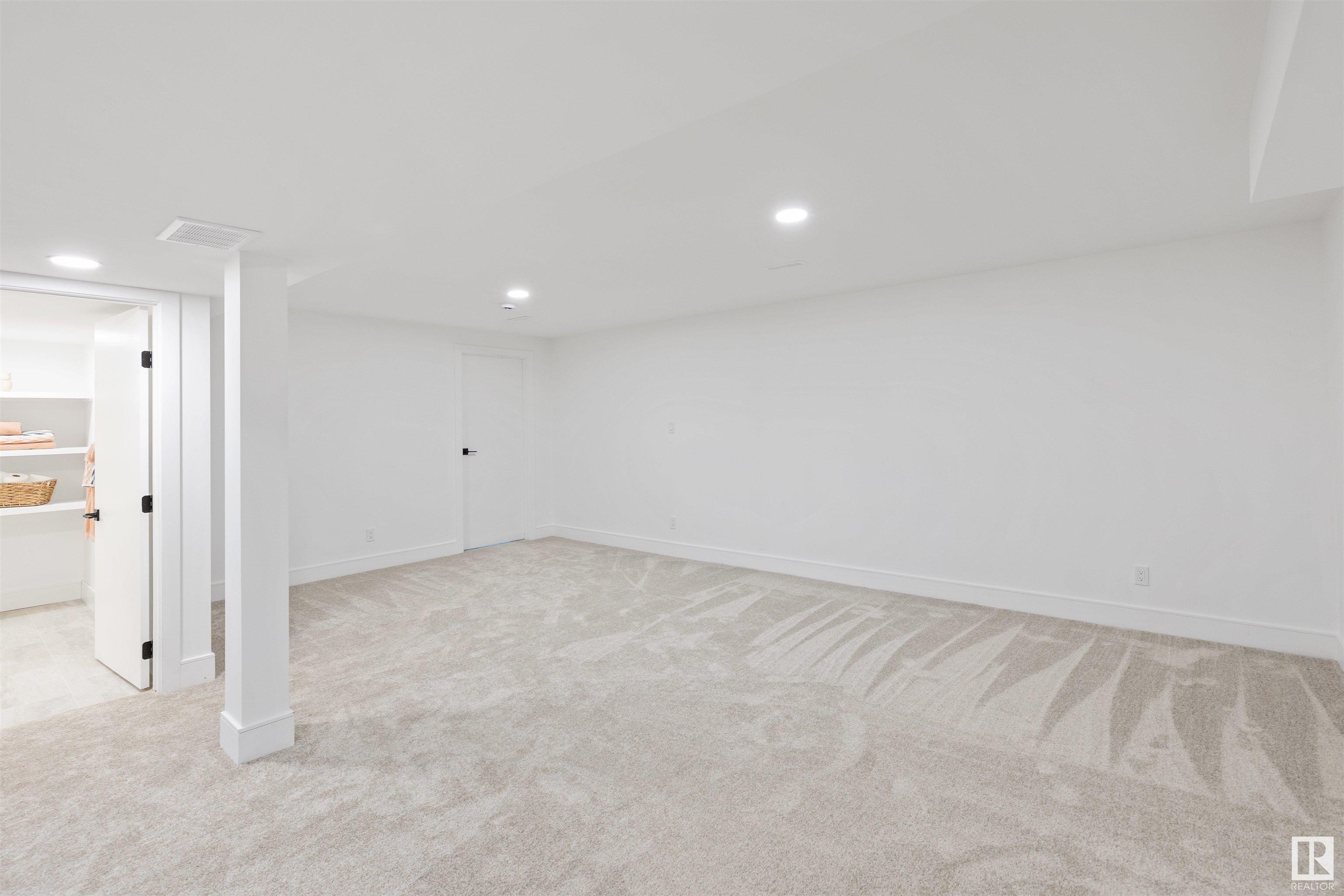      9127 GRANDIN RD , St. Albert,  ,T8N 5N3 ;  Listing Number: MLS E4419862