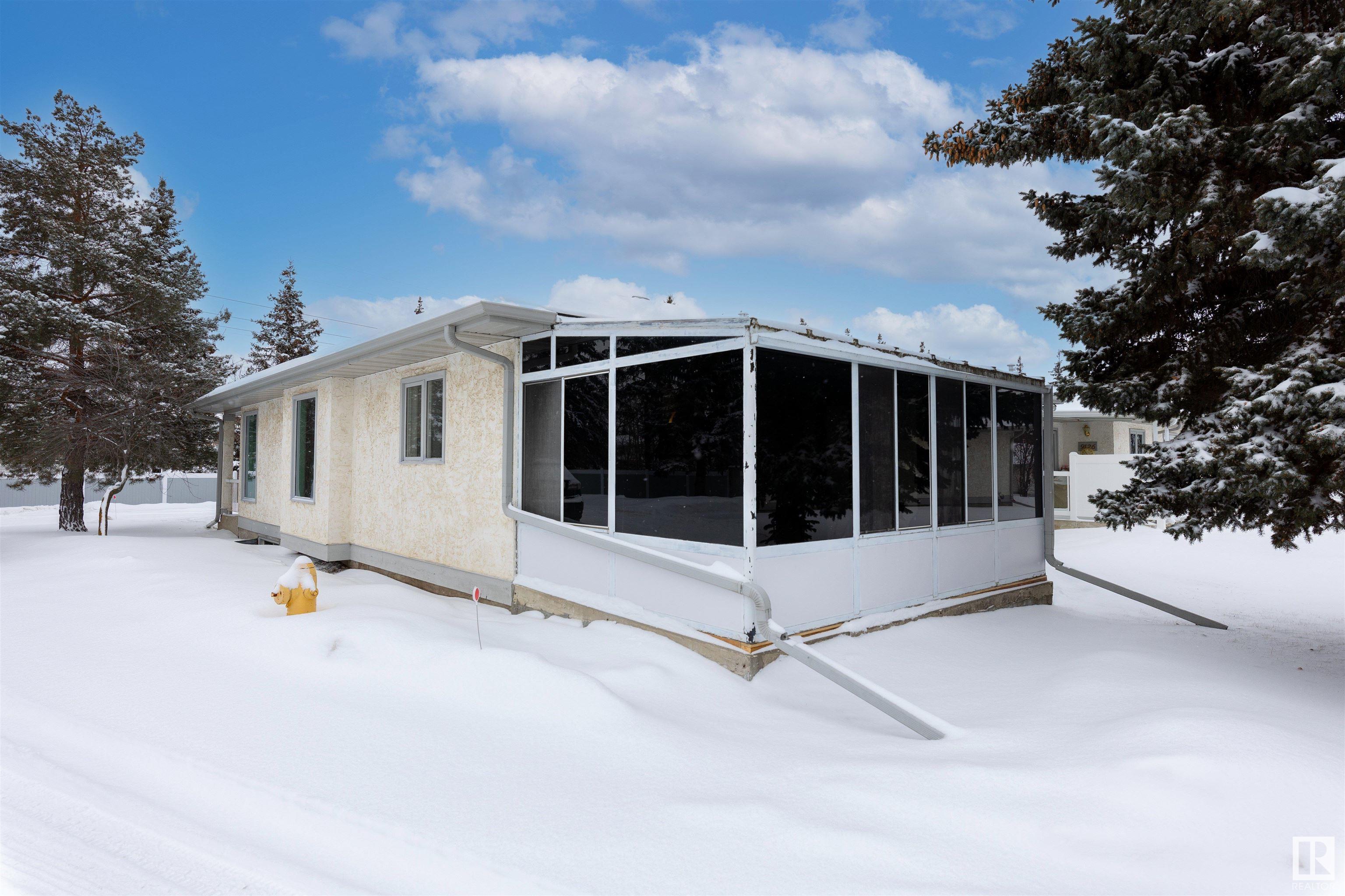      9127 GRANDIN RD , St. Albert,  ,T8N 5N3 ;  Listing Number: MLS E4419862