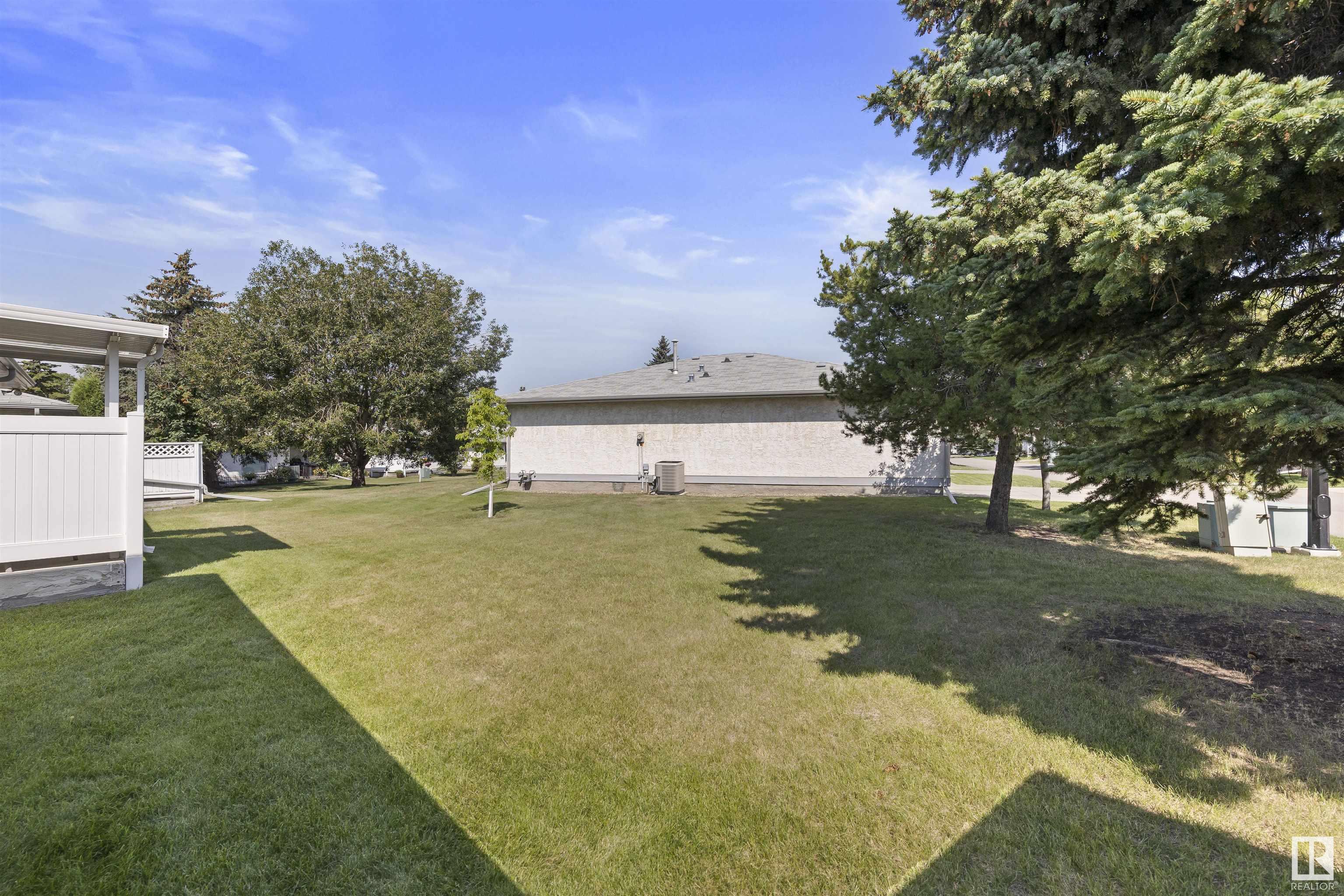      9127 GRANDIN RD , St. Albert,  ,T8N 5N3 ;  Listing Number: MLS E4419862