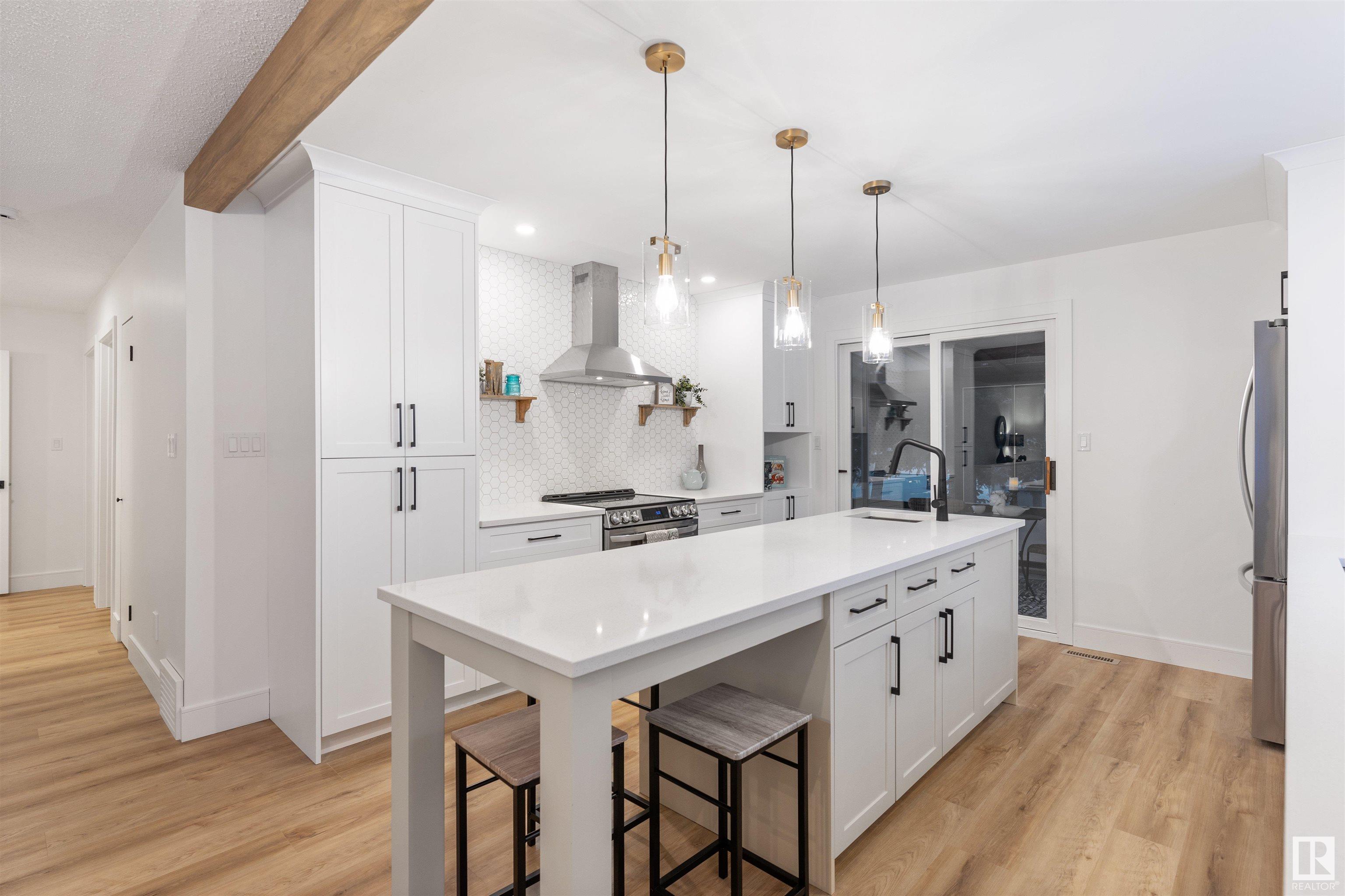      9127 GRANDIN RD , St. Albert,  ,T8N 5N3 ;  Listing Number: MLS E4419862