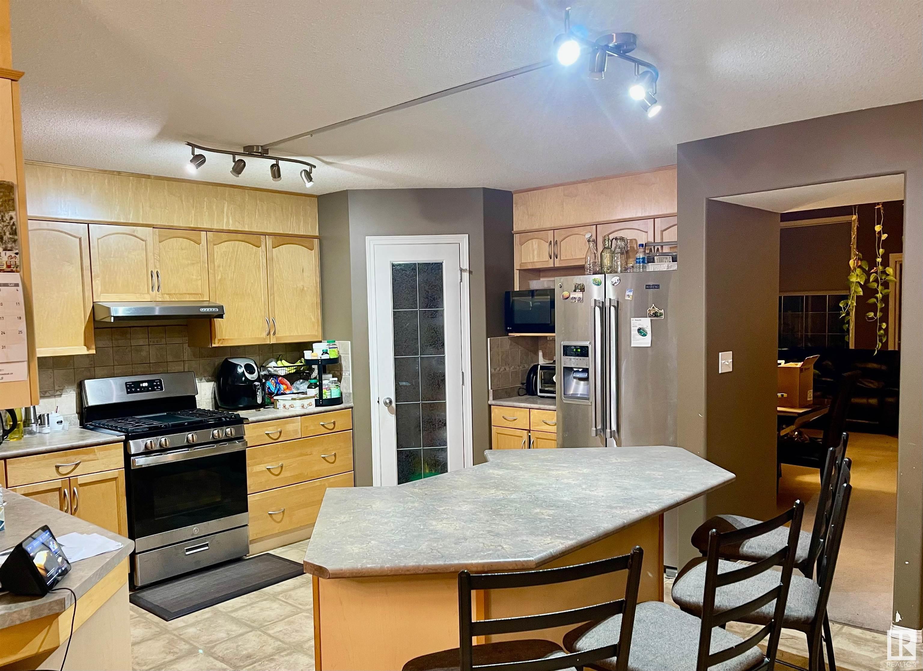      3311 32 AV NW , Edmonton,  ,T6T 1X6 ;  Listing Number: MLS E4419865