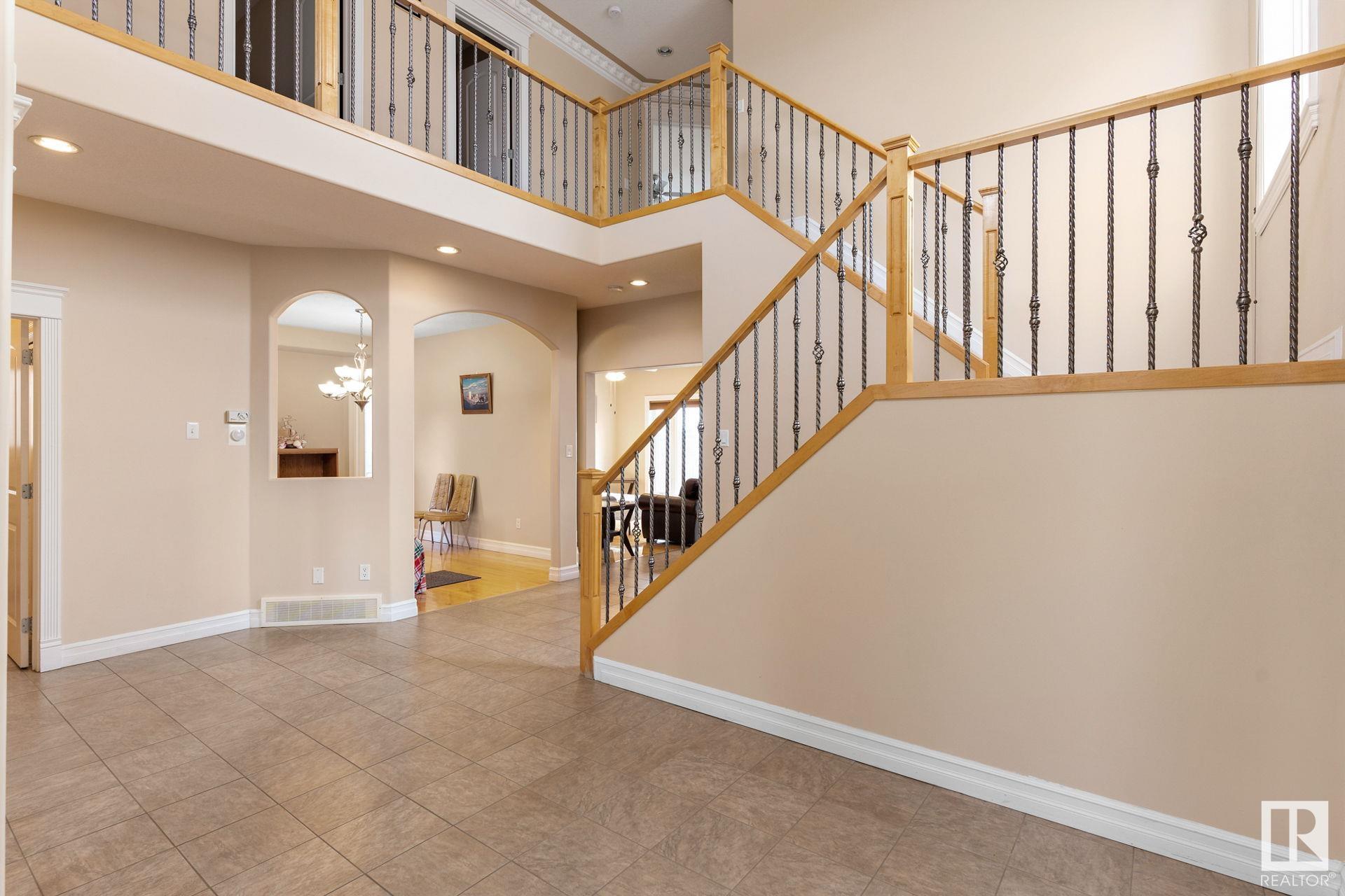      4835 154 AV NW , Edmonton,  ,T5Y 0C1 ;  Listing Number: MLS E4419867