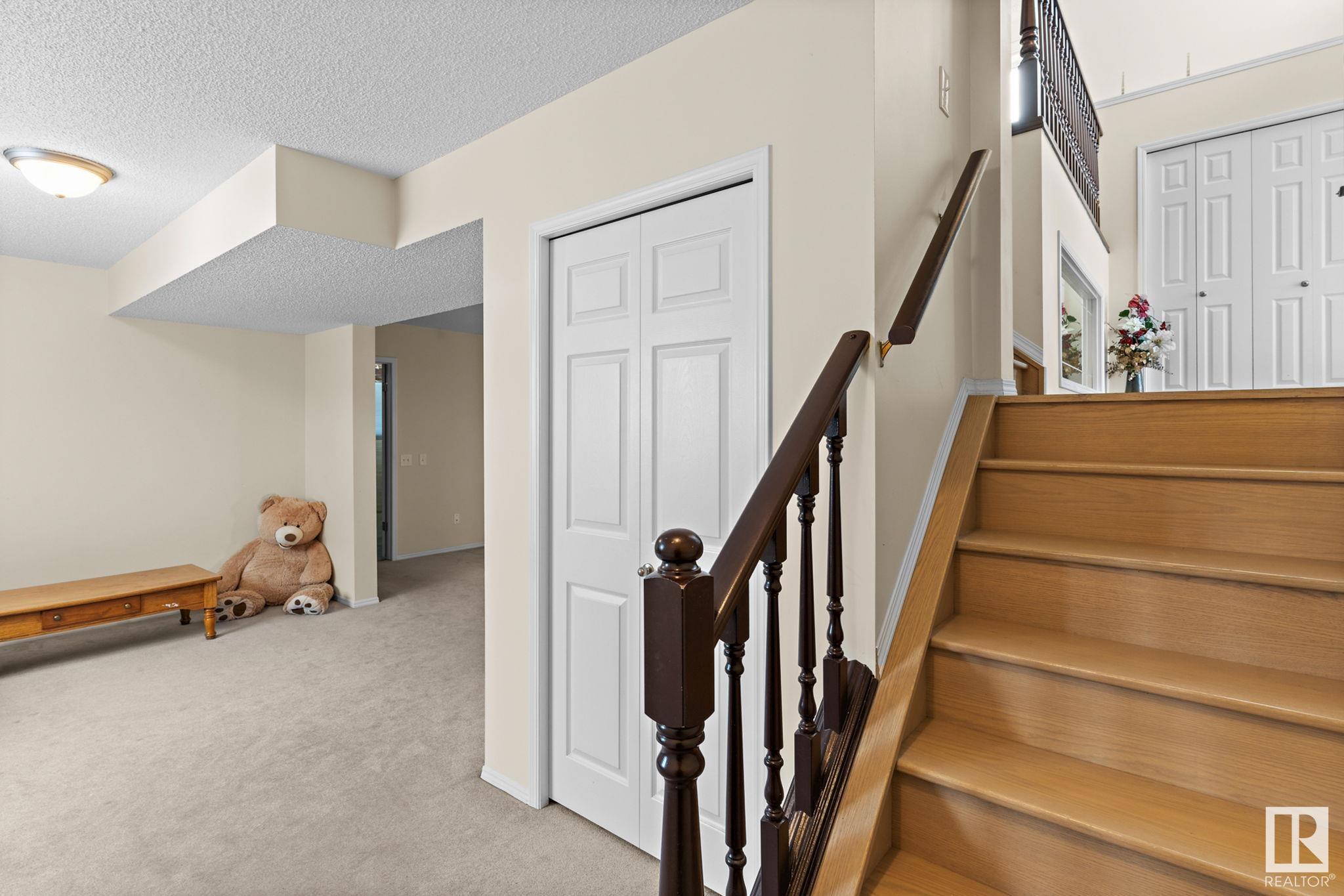      833 116A ST NW , Edmonton,  ,T6J 6Z8 ;  Listing Number: MLS E4419871